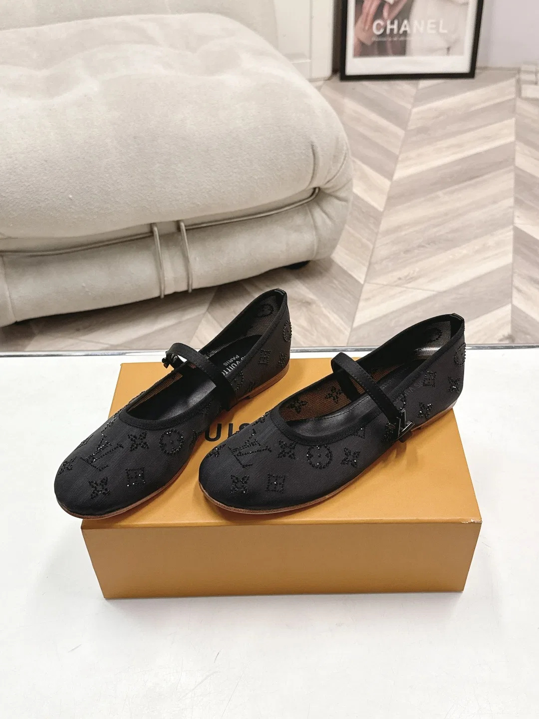 LV 27FW BMLOIMQ 014 플랫슈즈 20
