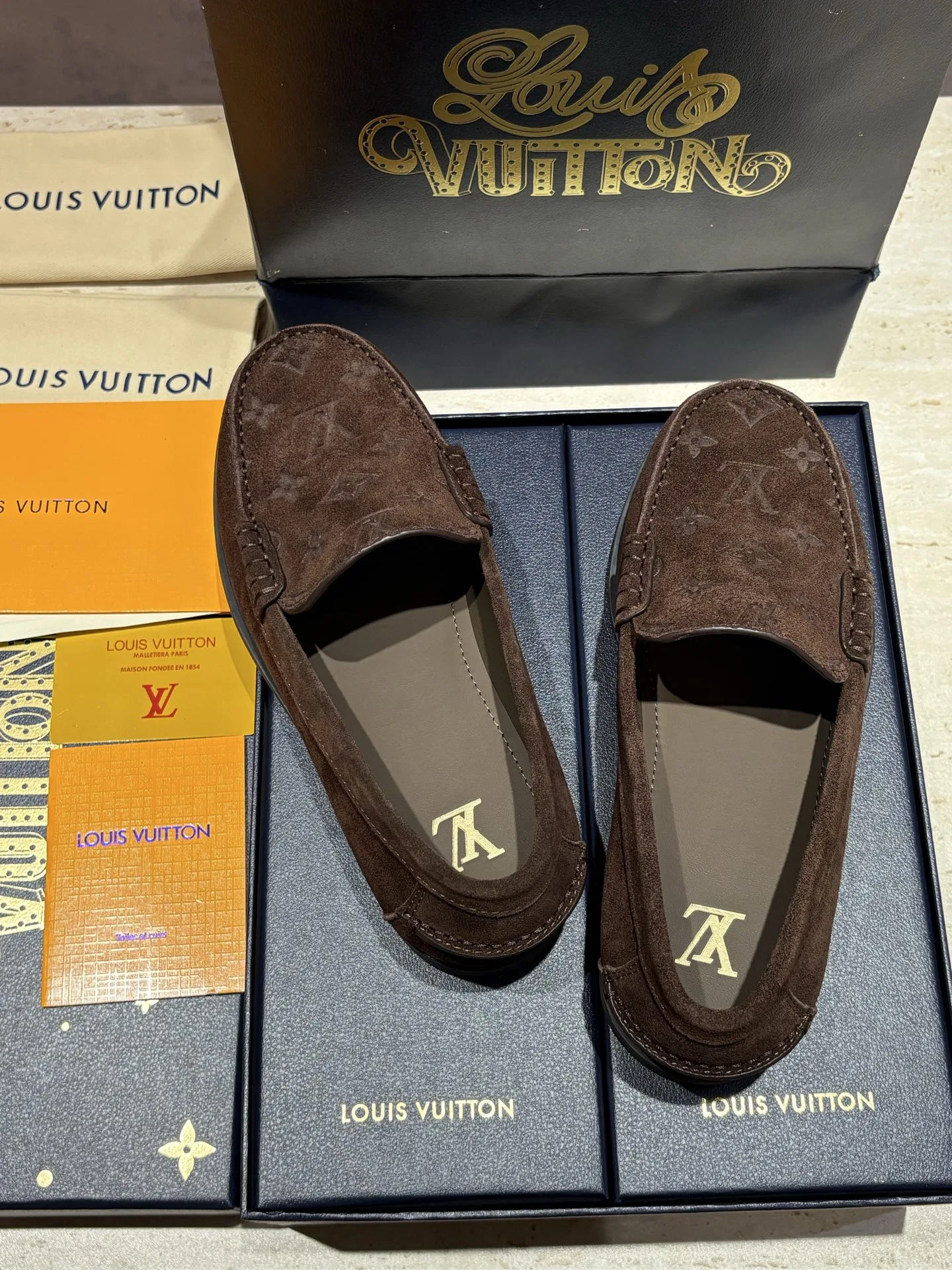 LV 27FW BXZUBKP 001 로퍼 11