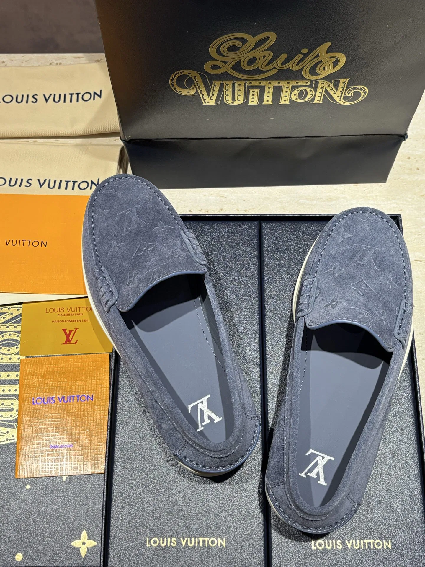 LV 27FW BXZUBKP 001 로퍼 29
