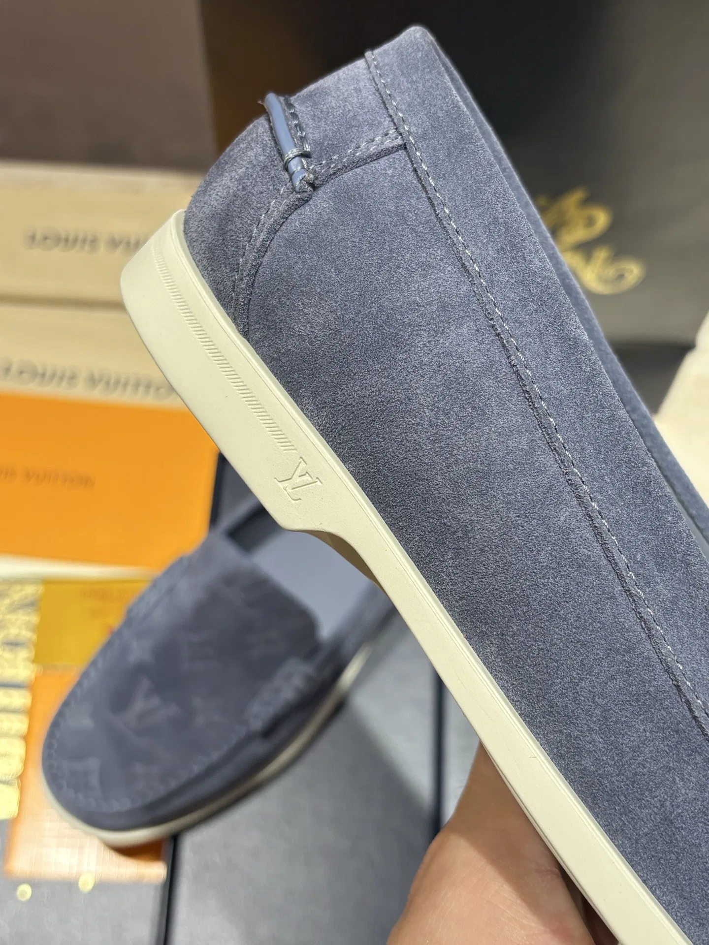 LV 27FW BXZUBKP 001 로퍼 31