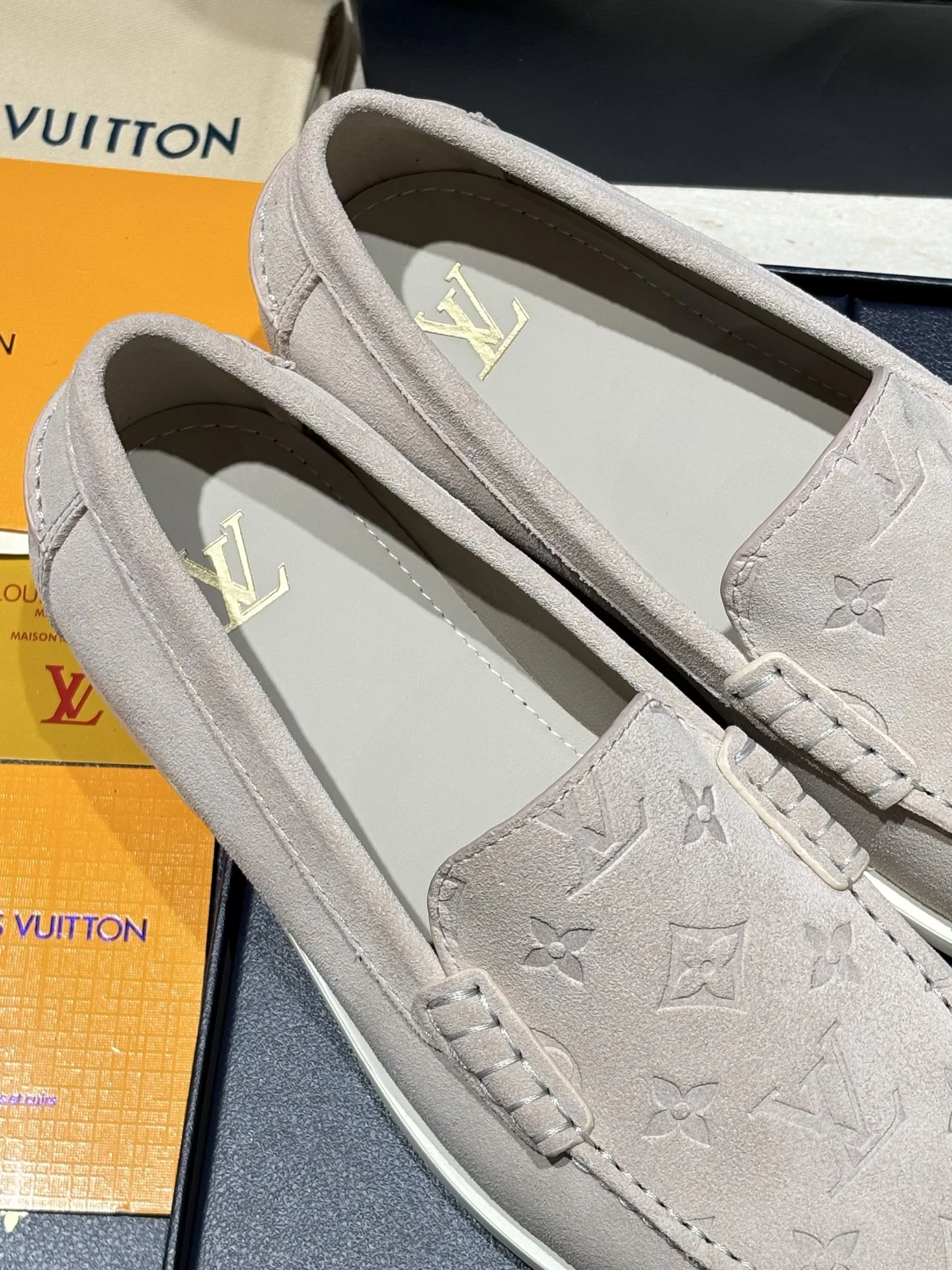 LV 27FW BXZUBKP 001 로퍼 36