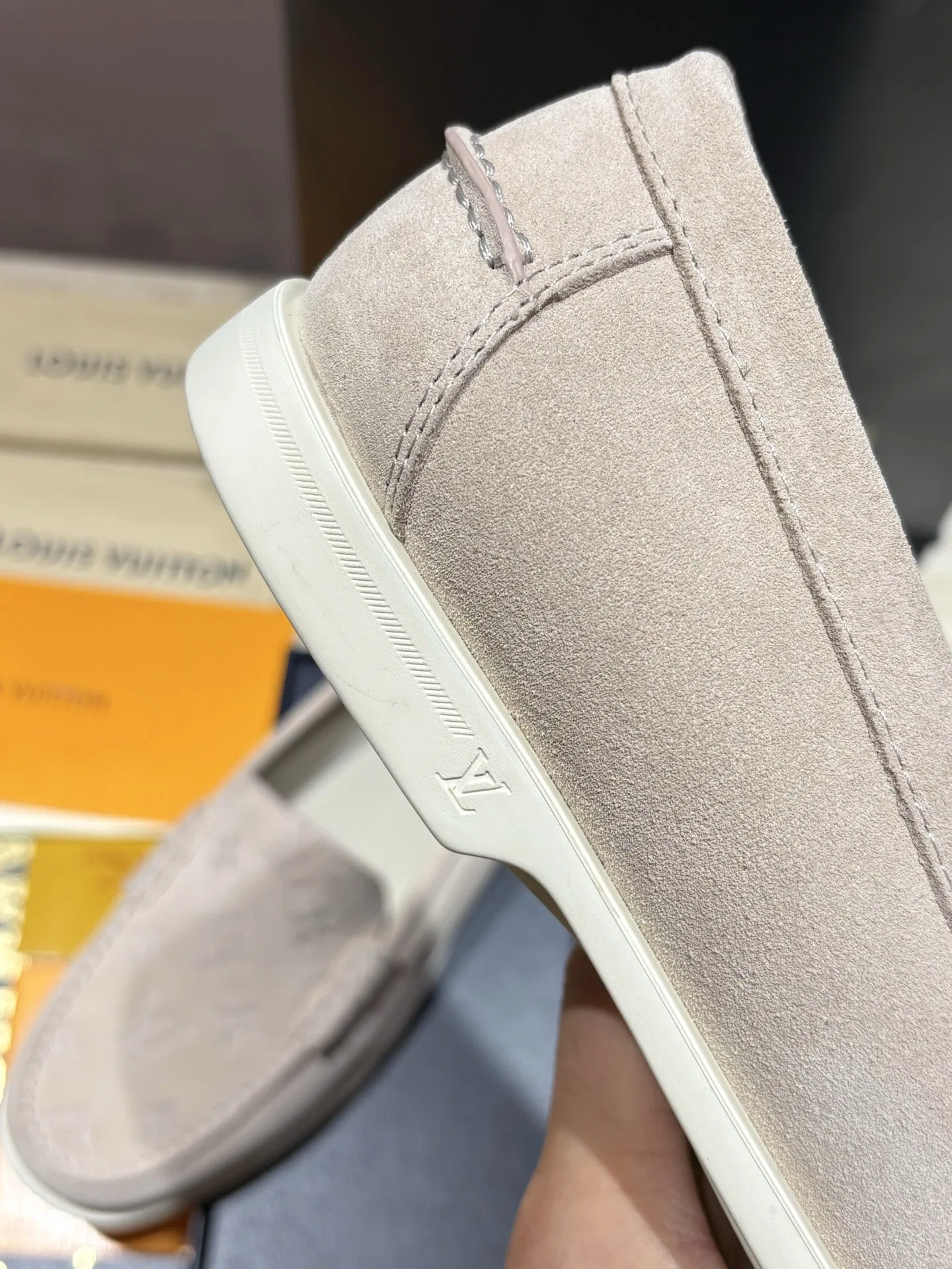 LV 27FW BXZUBKP 001 로퍼 37