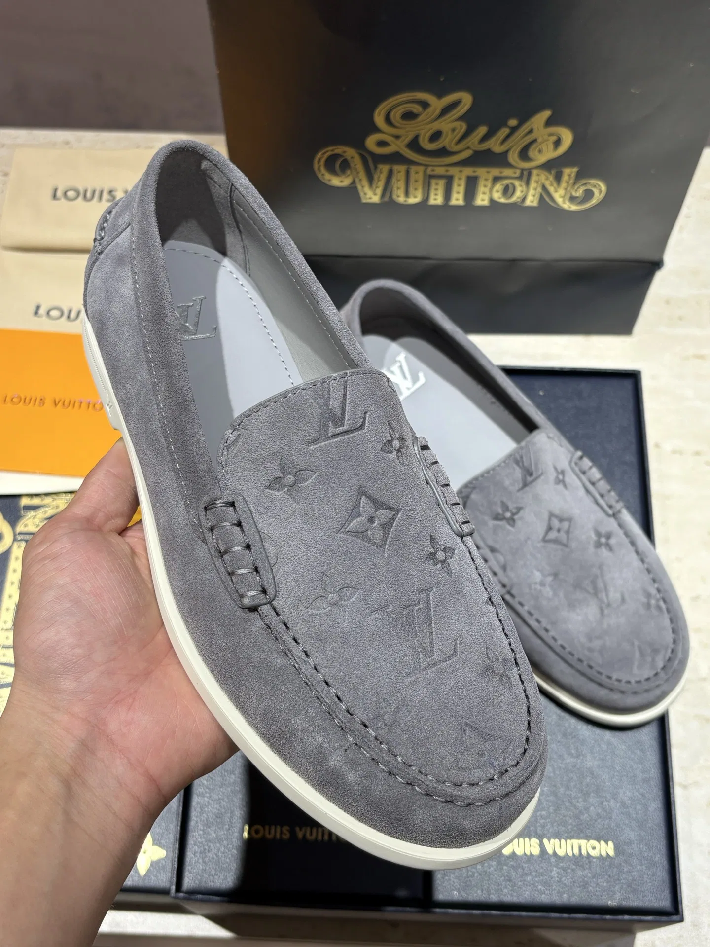 LV 27FW BXZUBKP 001 로퍼 38