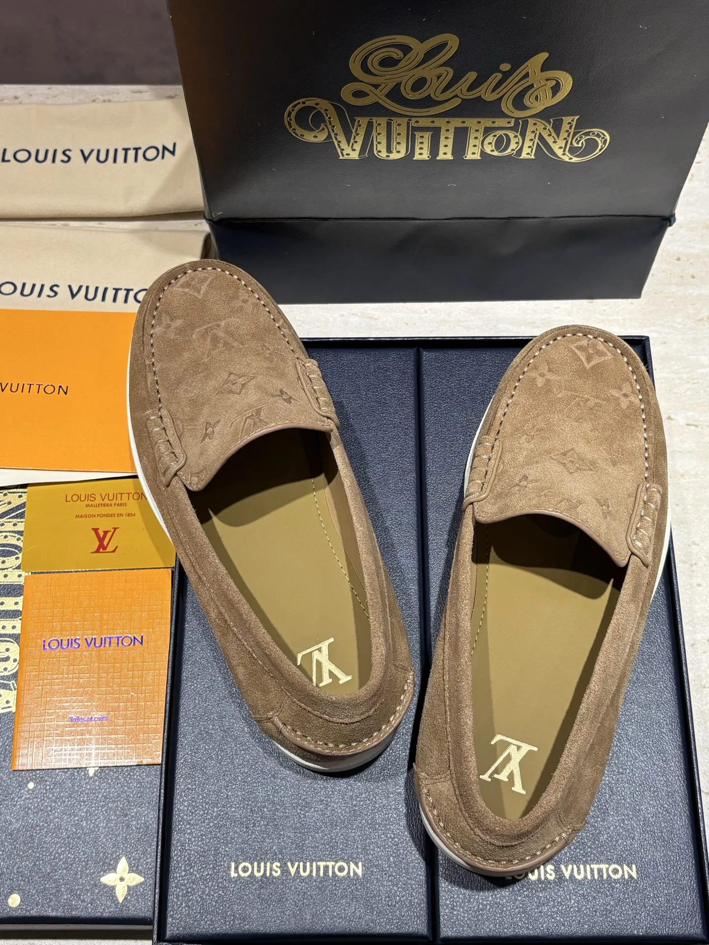 LV 27FW BXZUBKP 001 로퍼 47