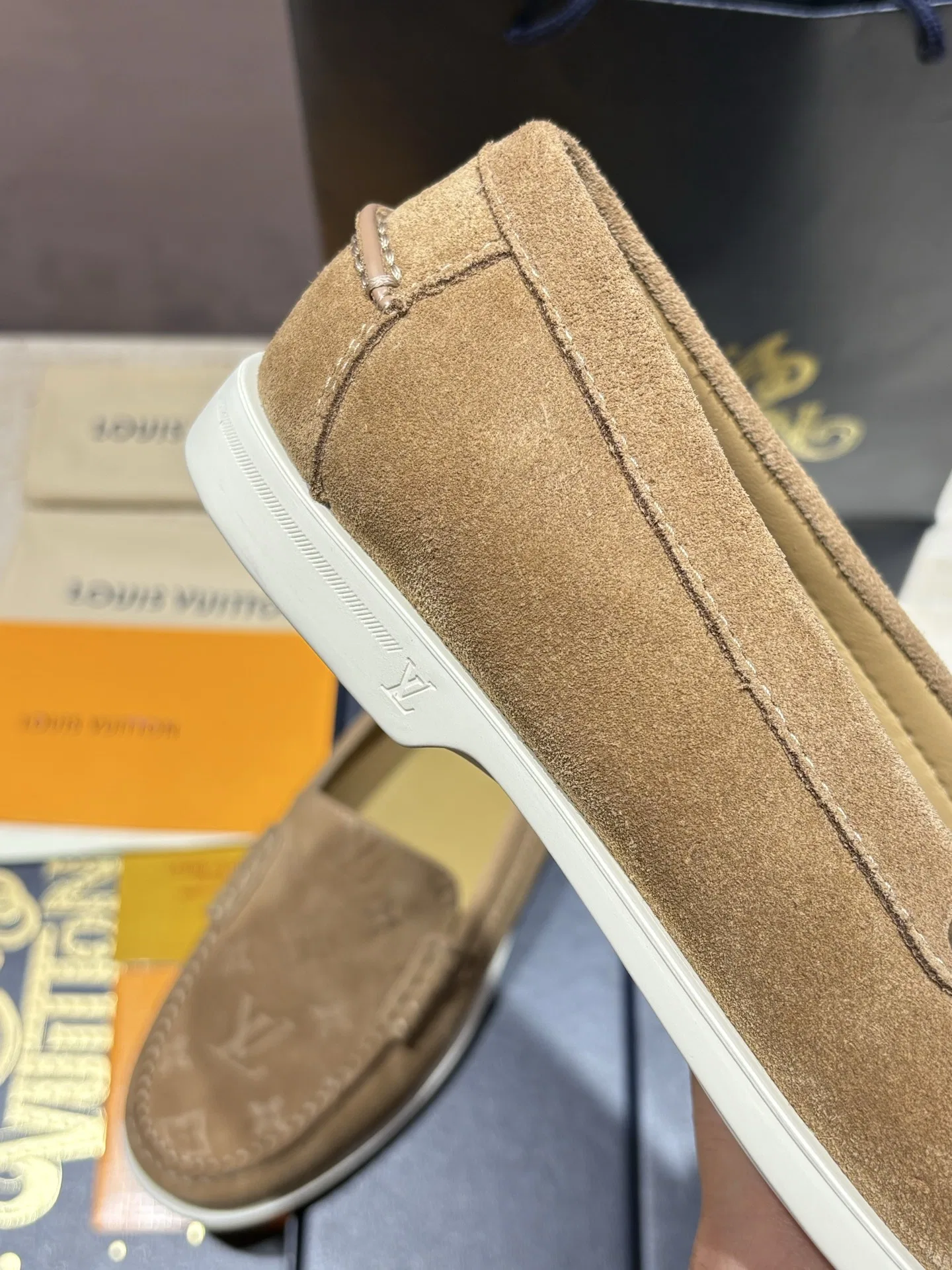 LV 27FW BXZUBKP 001 로퍼 49