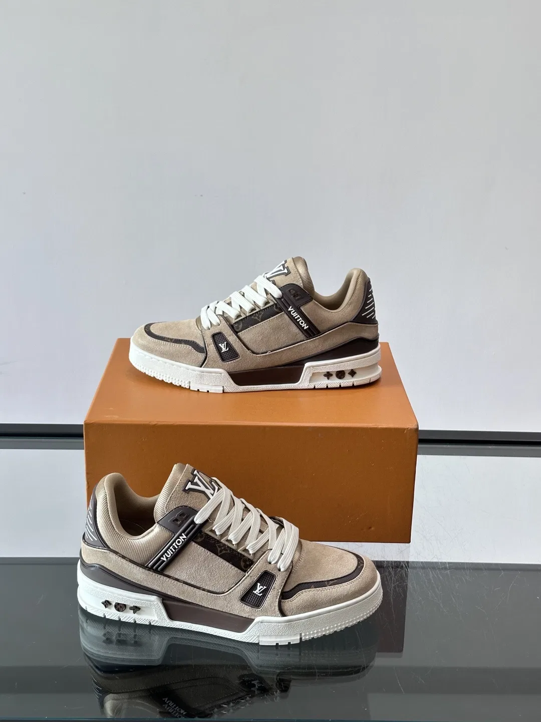 LV 27FW BXZUBKP 002 스니커즈 13