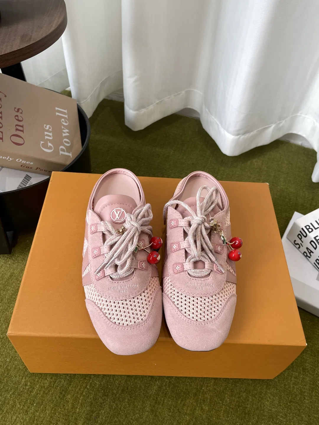 LV 27FW BXZUBKP 003 운동화 10