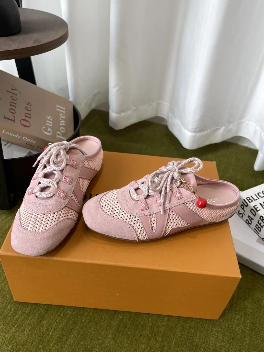 LV 27FW BXZUBKP 003 운동화 18