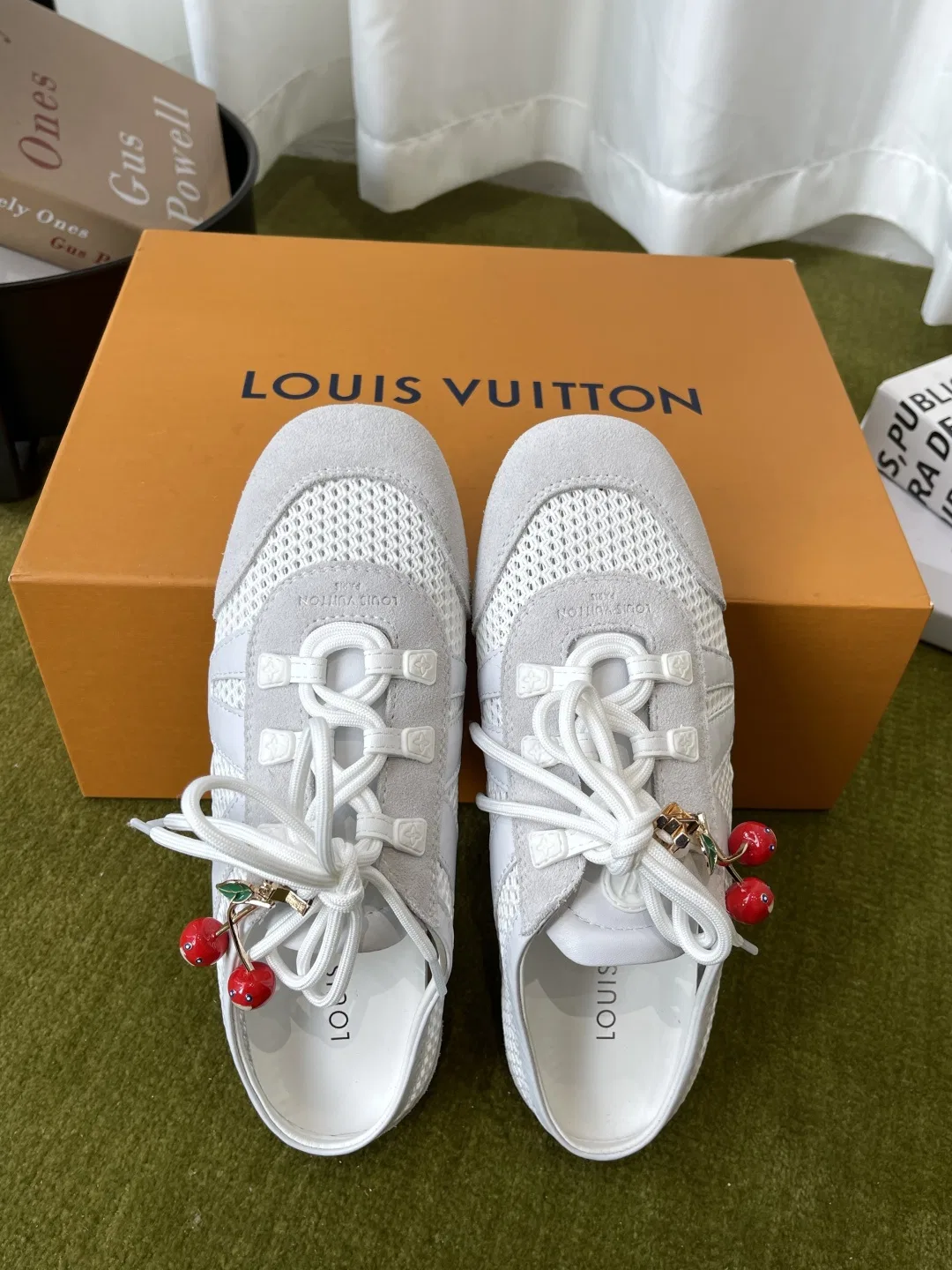 LV 27FW BXZUBKP 003 운동화 25