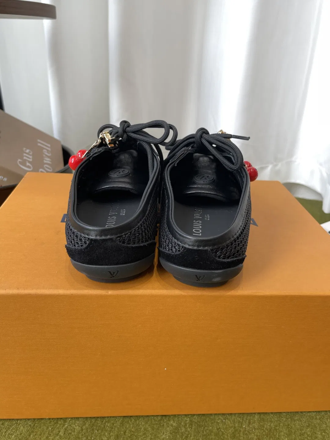 LV 27FW BXZUBKP 003 운동화 35