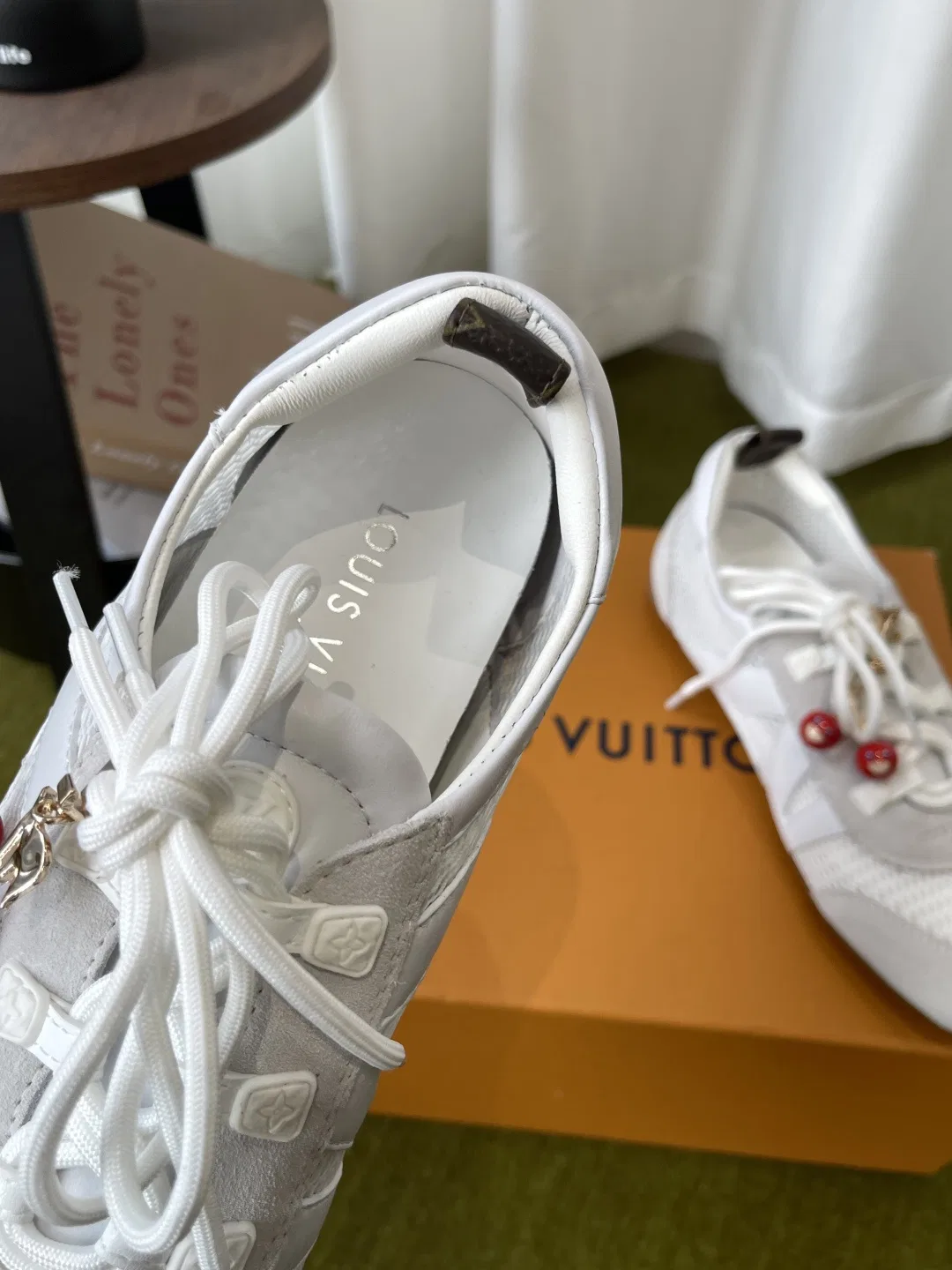 LV 27FW BXZUBKP 003 운동화 58