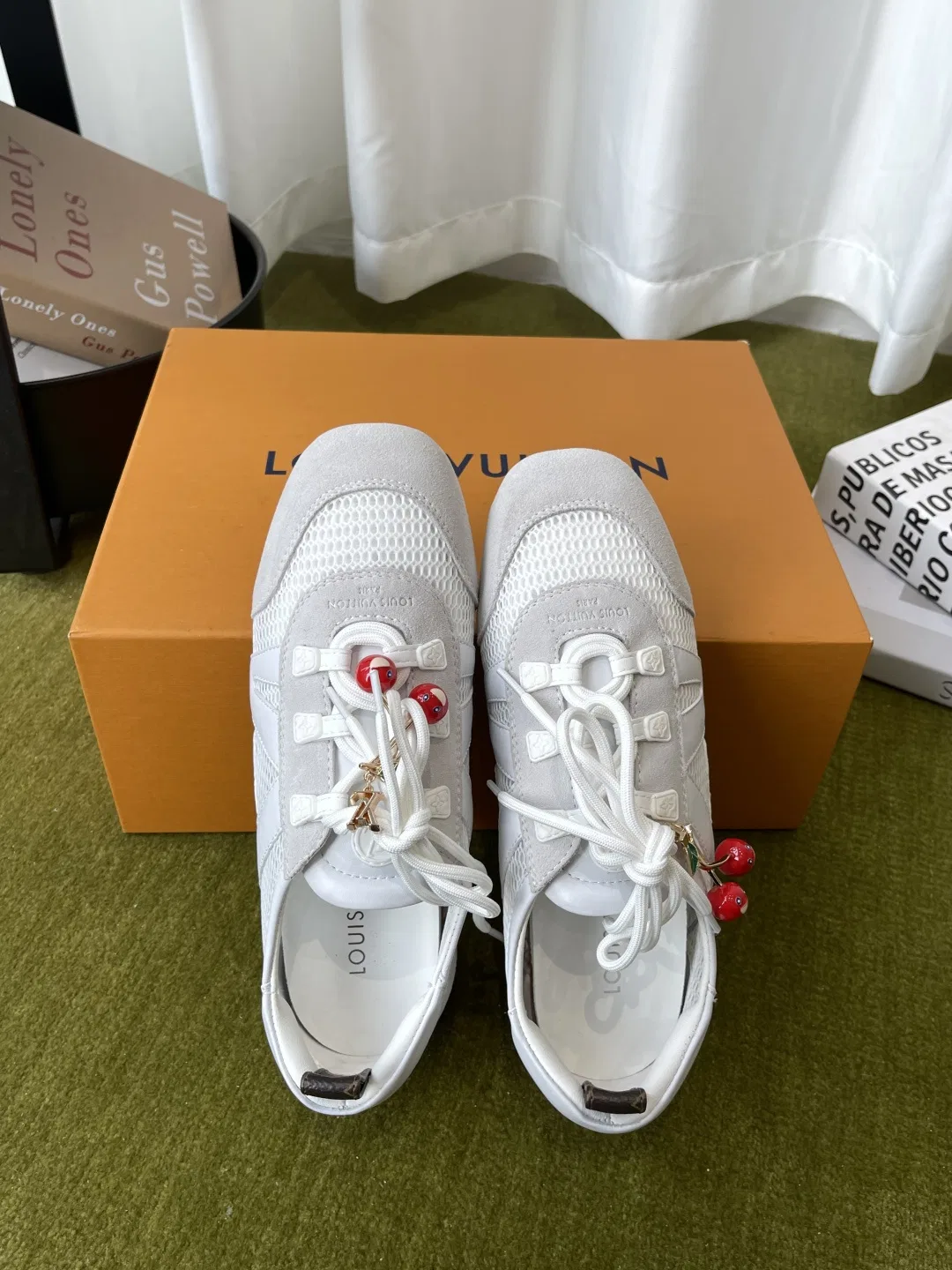 LV 27FW BXZUBKP 003 운동화 61