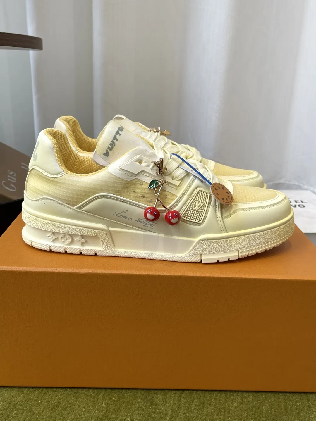 LV 27FW BXZUBKP 006 스니커즈 11