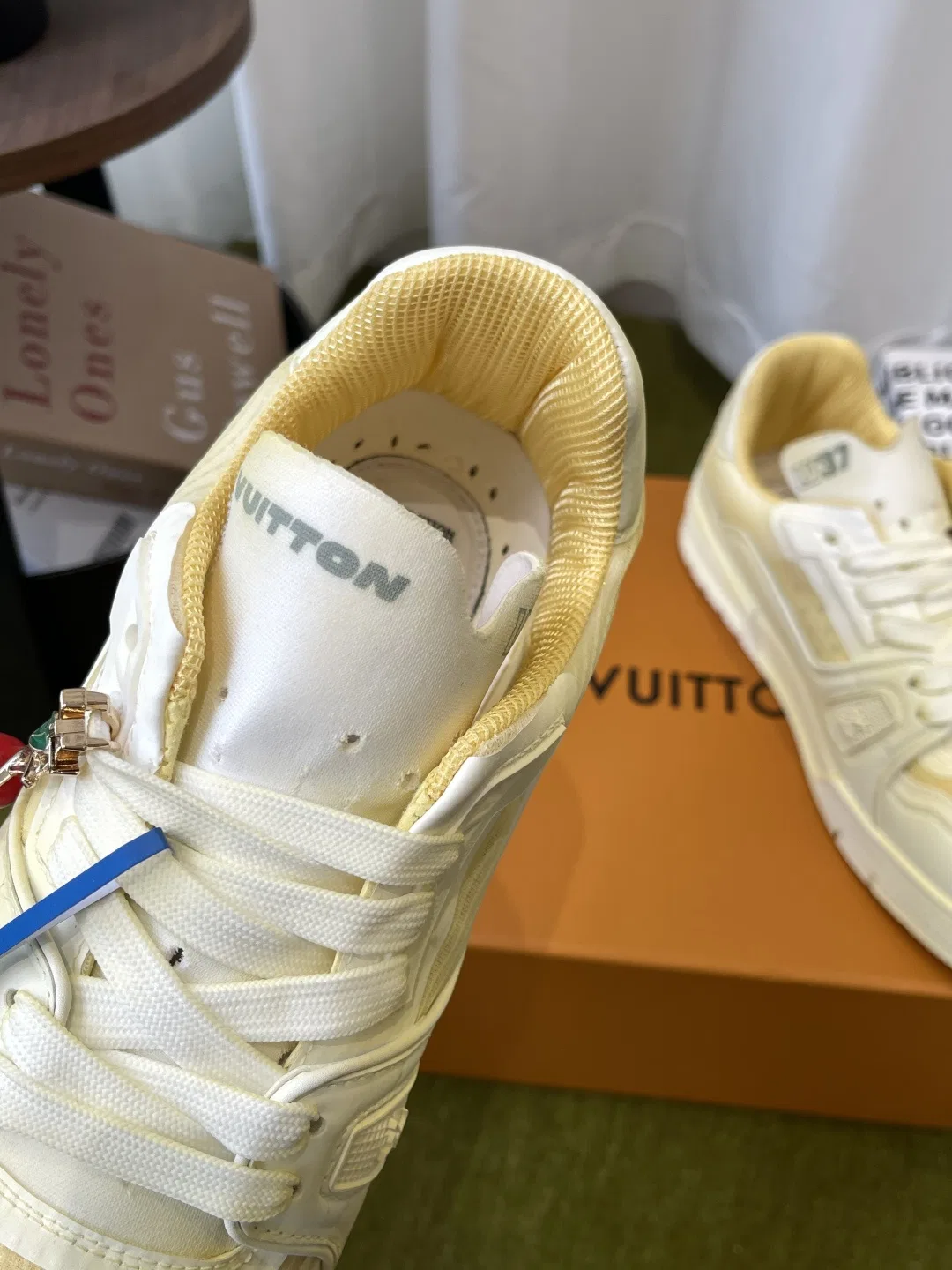 LV 27FW BXZUBKP 006 스니커즈 13
