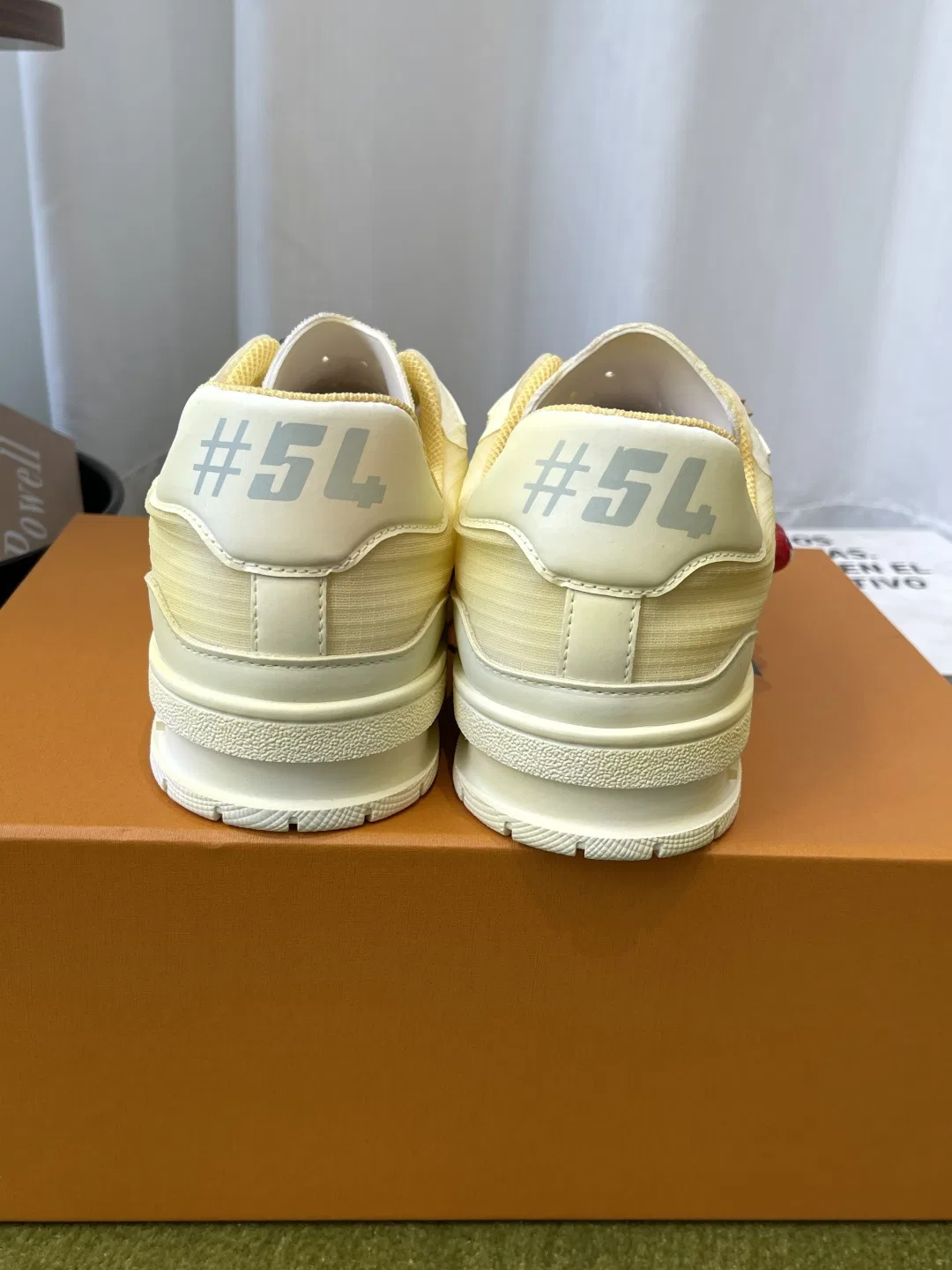 LV 27FW BXZUBKP 006 스니커즈 17