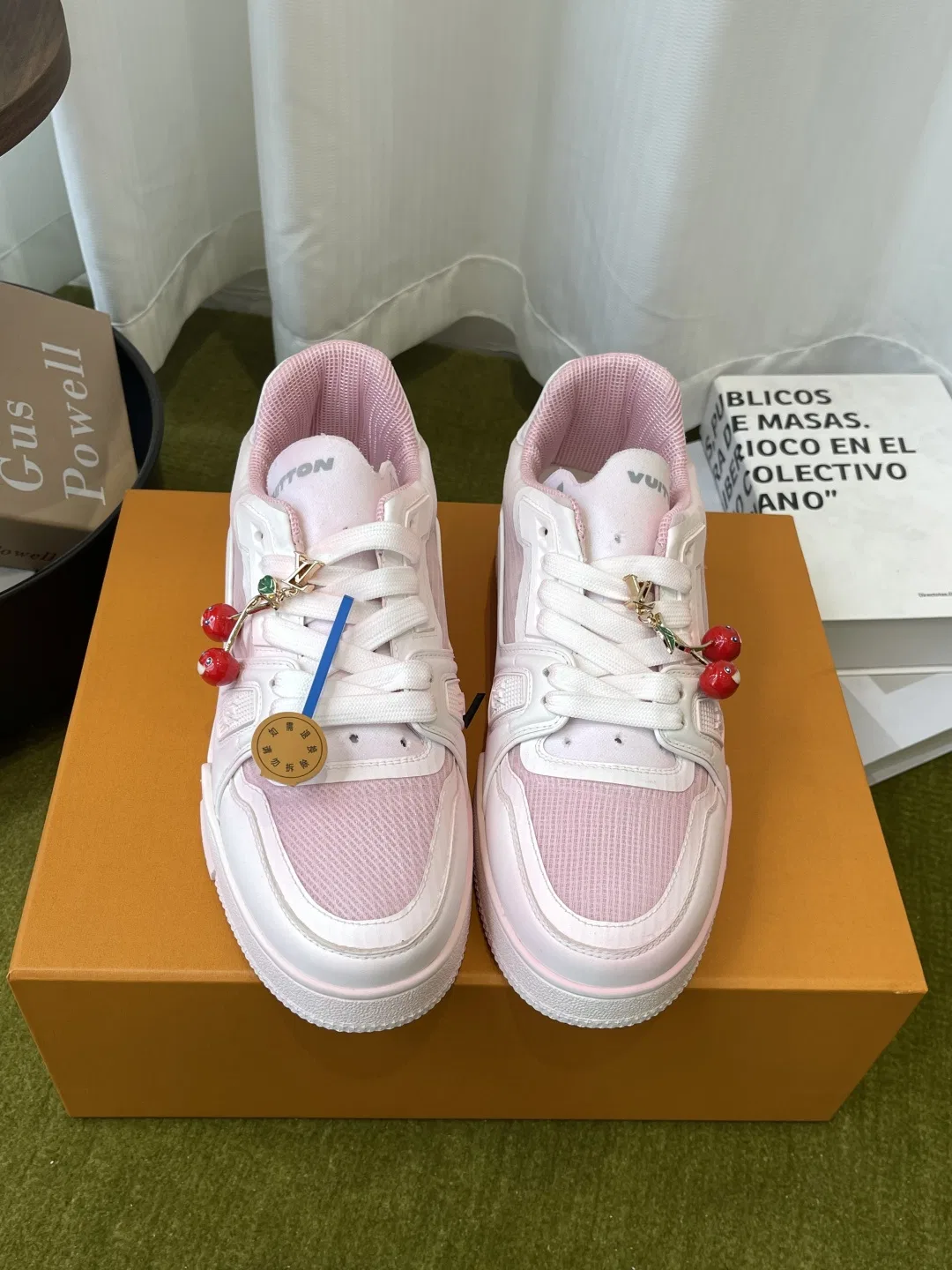 LV 27FW BXZUBKP 006 스니커즈 19