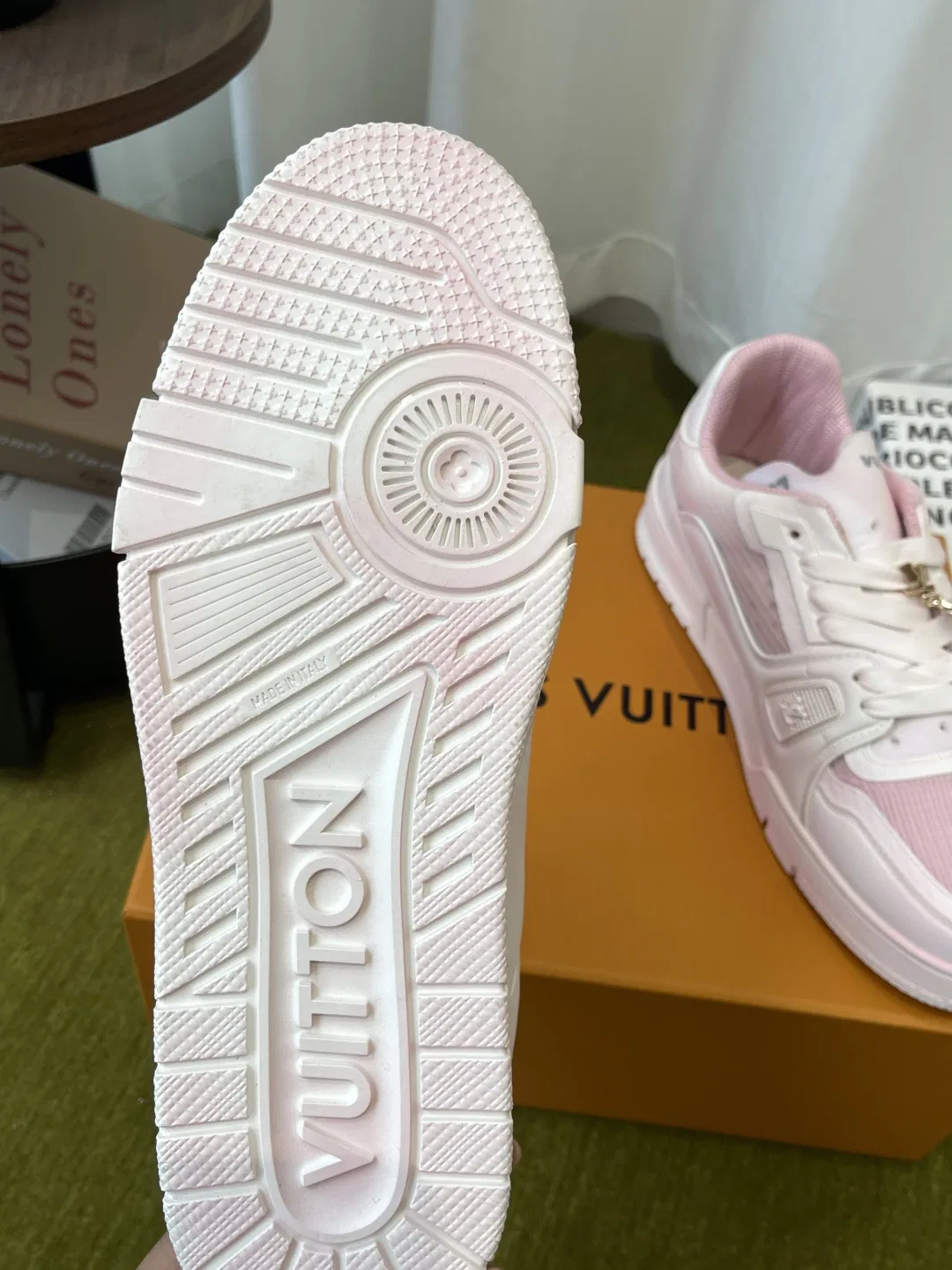 LV 27FW BXZUBKP 006 스니커즈 23