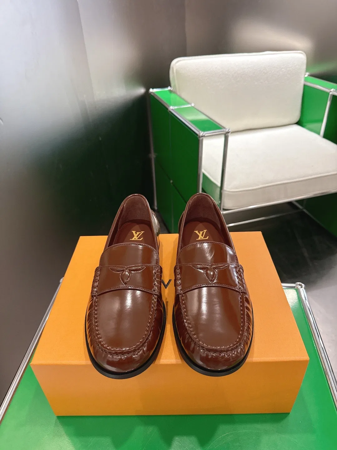 LV 27FW BXZUBKP 007 로퍼 10