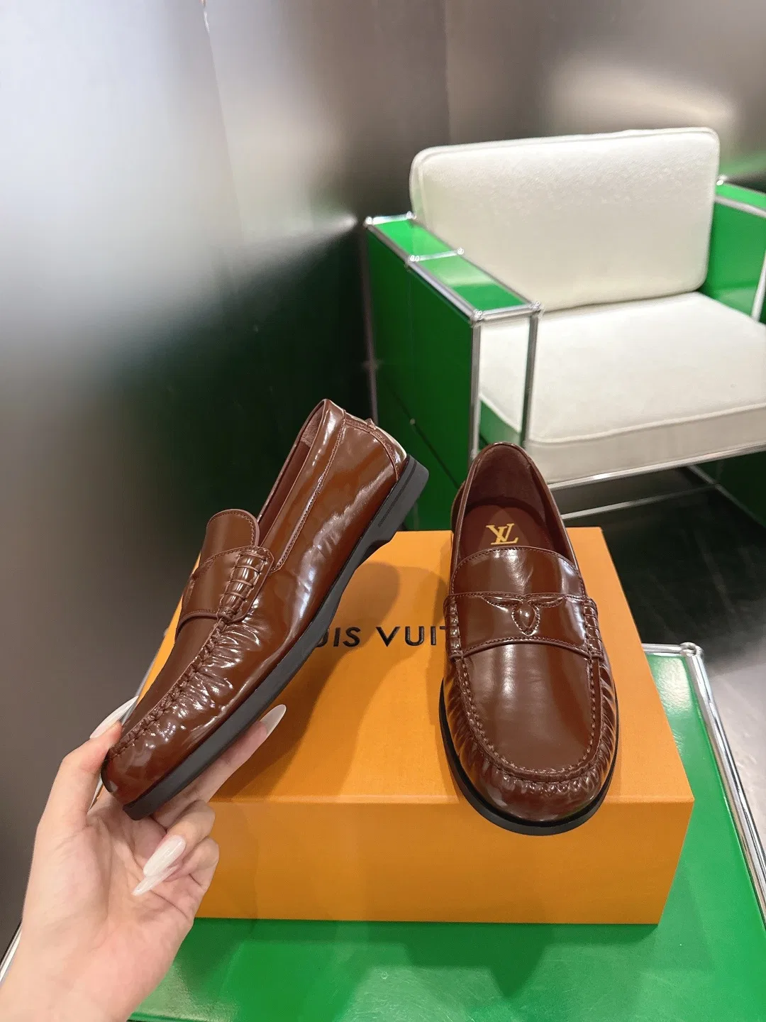 LV 27FW BXZUBKP 007 로퍼 12