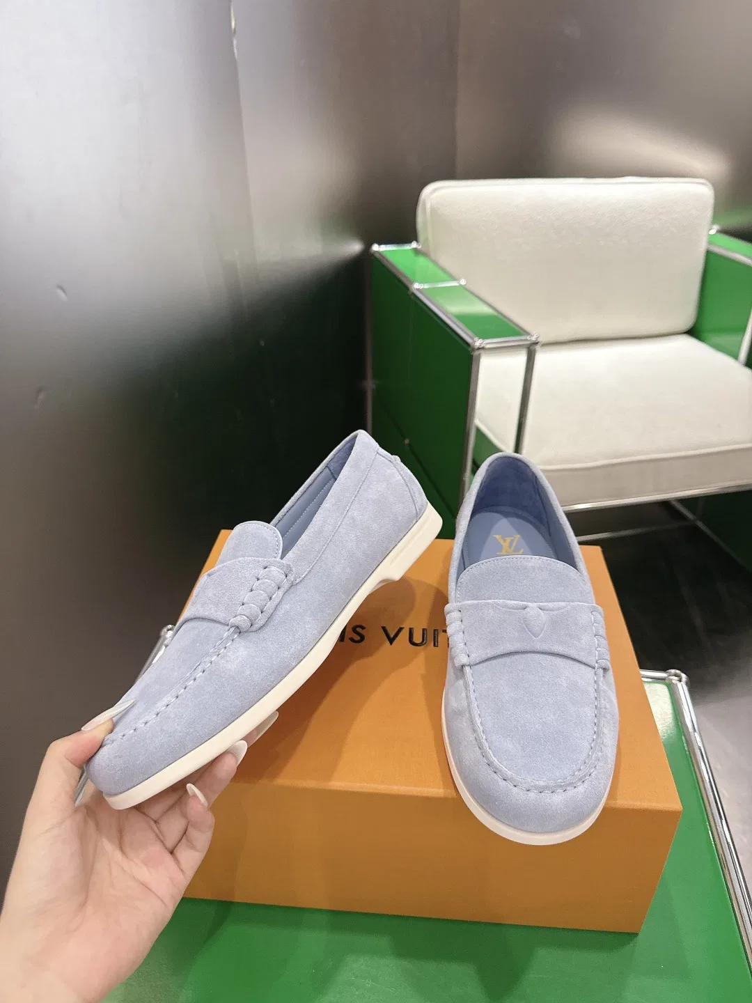 LV 27FW BXZUBKP 007 로퍼 21