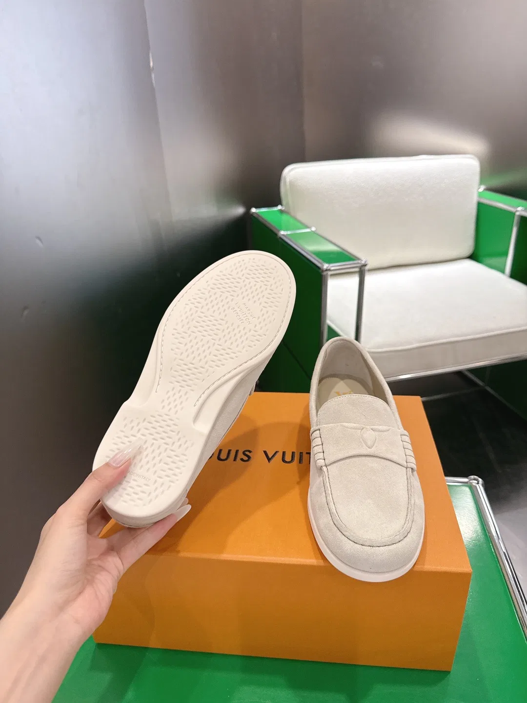 LV 27FW BXZUBKP 007 로퍼 45
