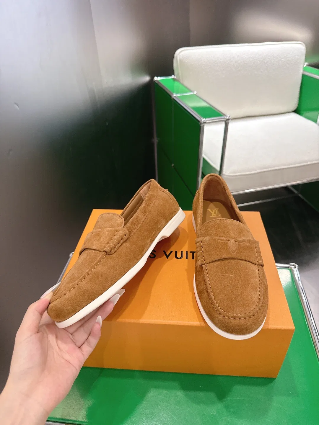 LV 27FW BXZUBKP 008 로퍼 12