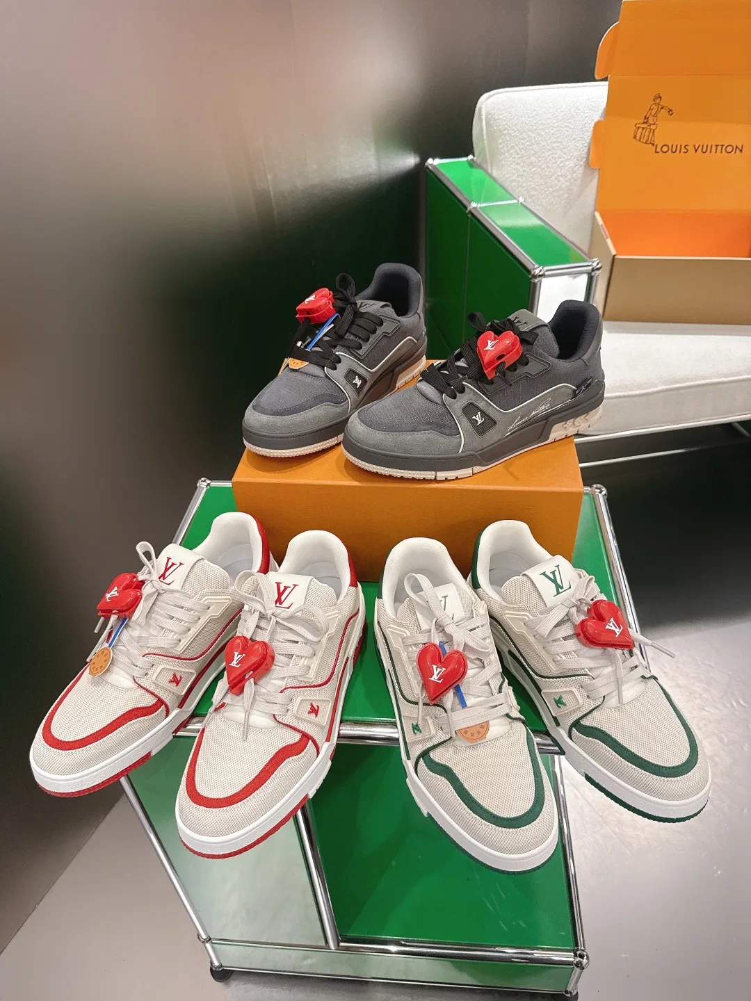 LV 27FW BXZUBKP 009 스니커즈 28