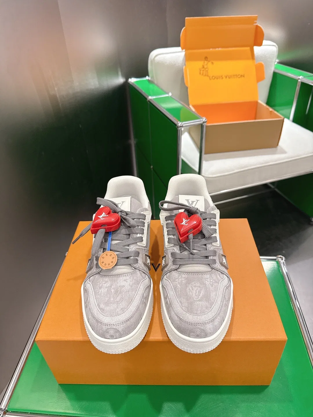 LV 27FW BXZUBKP 009 스니커즈 29