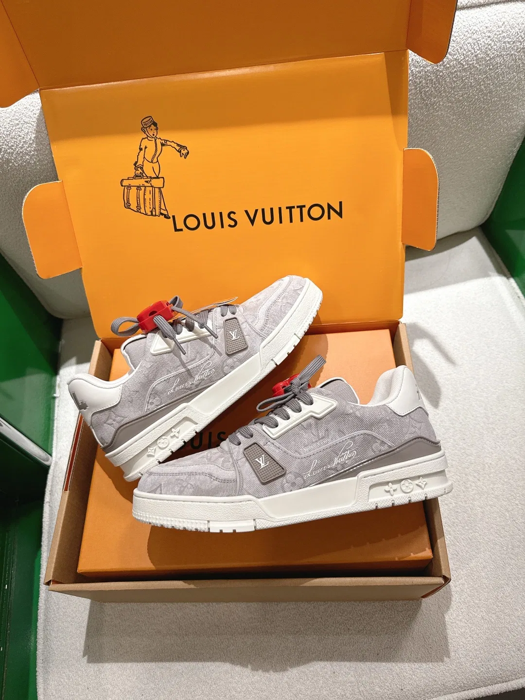 LV 27FW BXZUBKP 009 스니커즈 32