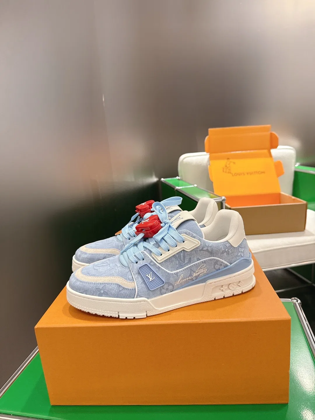 LV 27FW BXZUBKP 009 스니커즈 39