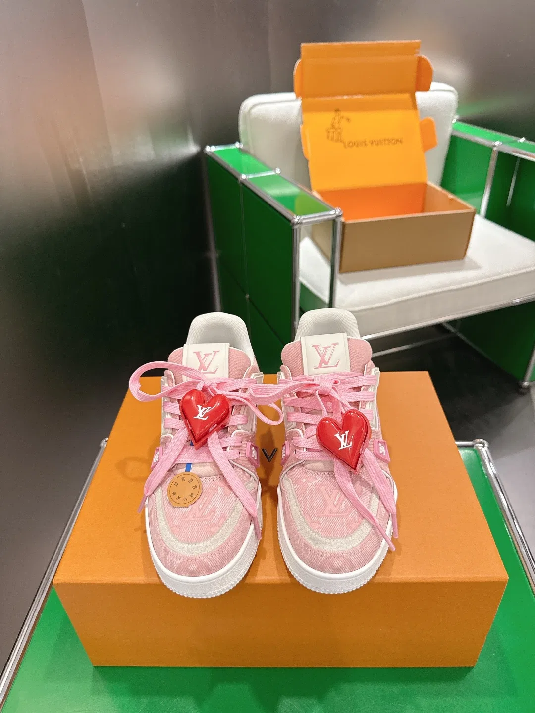 LV 27FW BXZUBKP 009 스니커즈 47