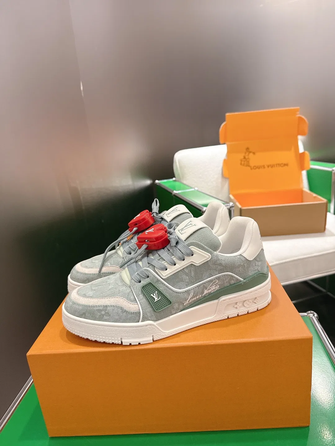 LV 27FW BXZUBKP 009 스니커즈 57