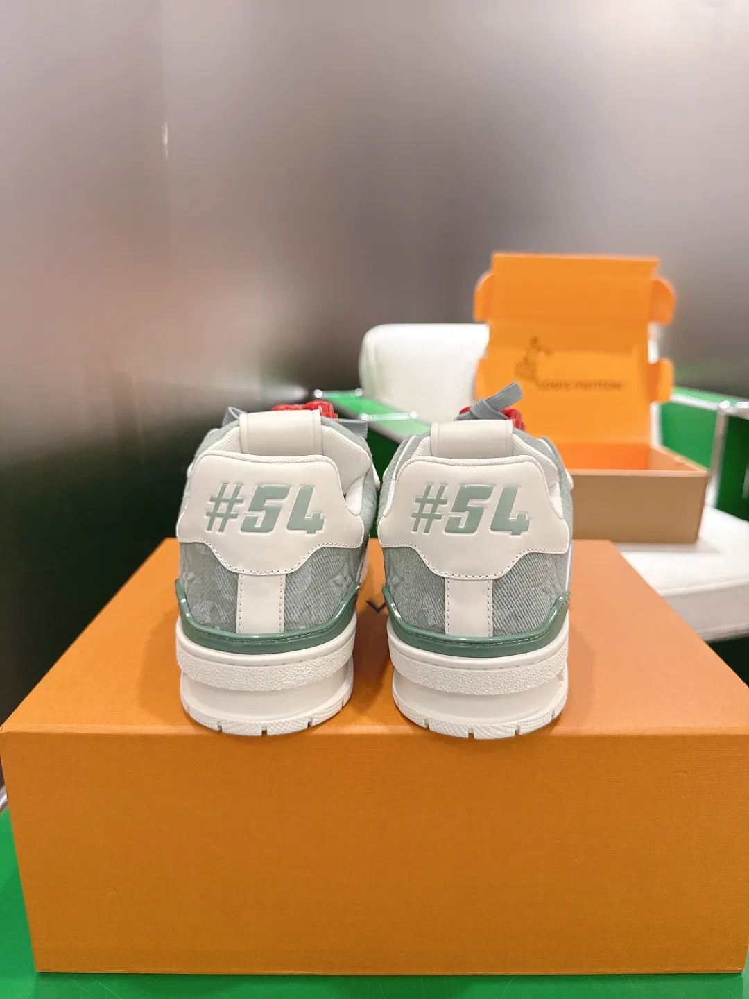 LV 27FW BXZUBKP 009 스니커즈 63