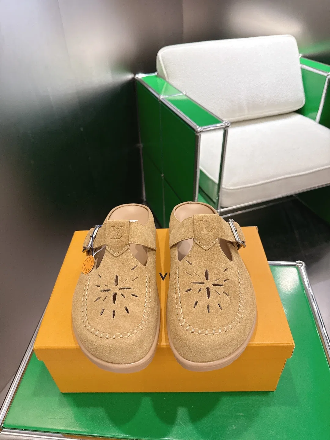 LV 27FW BXZUBKP 010 슬리퍼 10