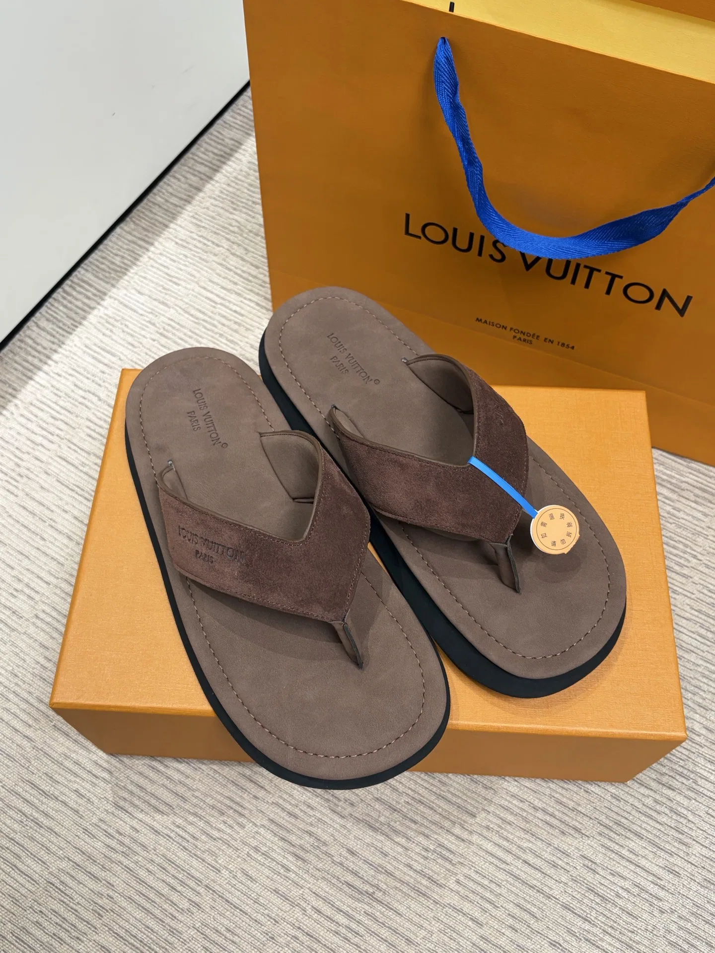 LV 27FW BXZUBKP 012 쪼리 13