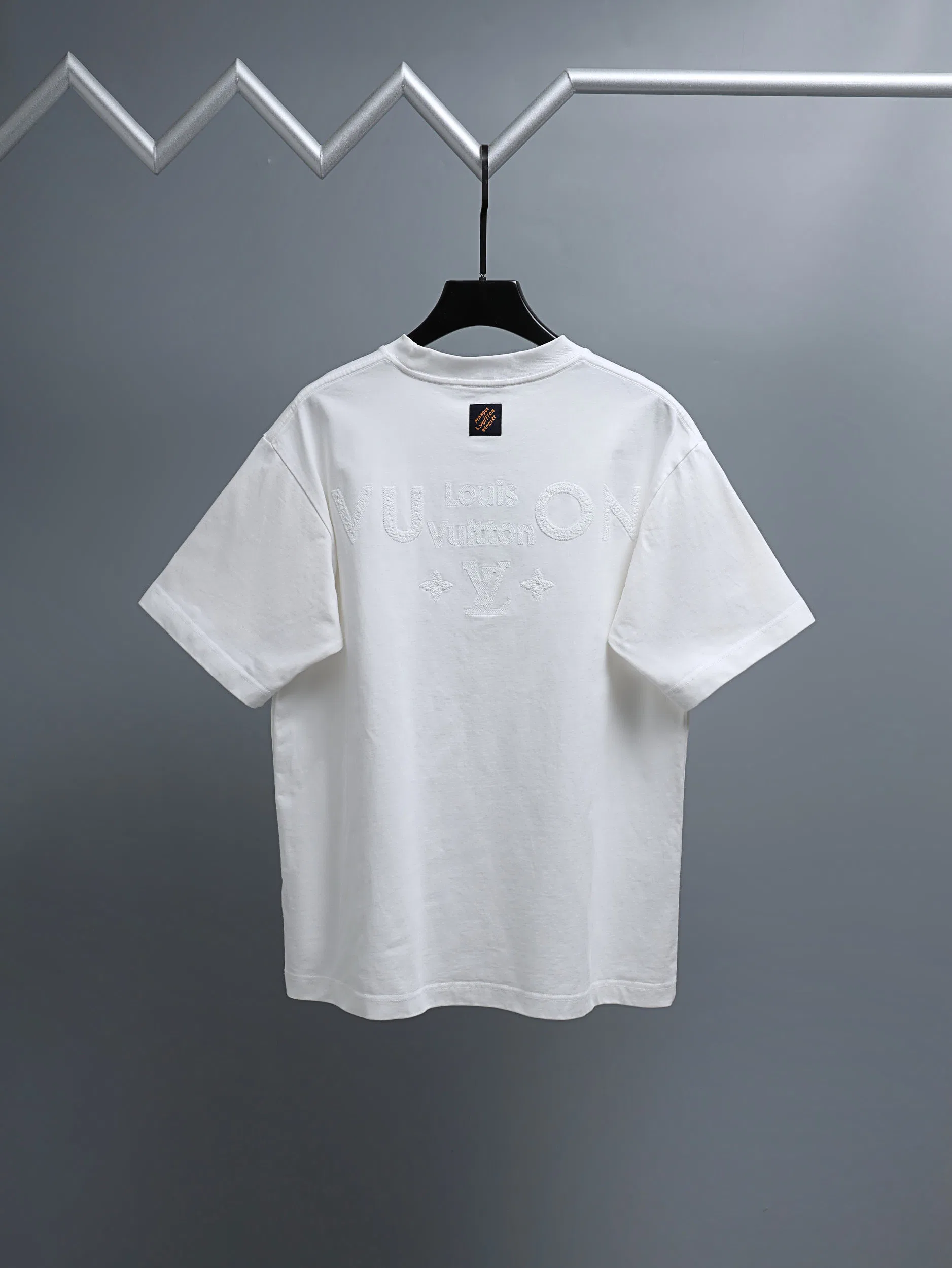 LV 27FW CDJLKMW 012 반팔티셔츠 11