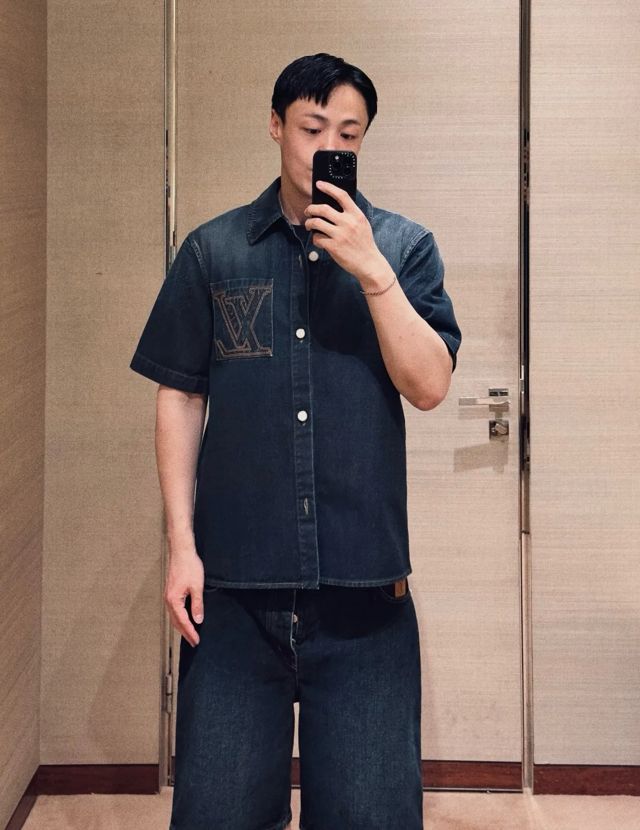 LV 27FW CDJLKMW 018 데님반팔셔츠 13