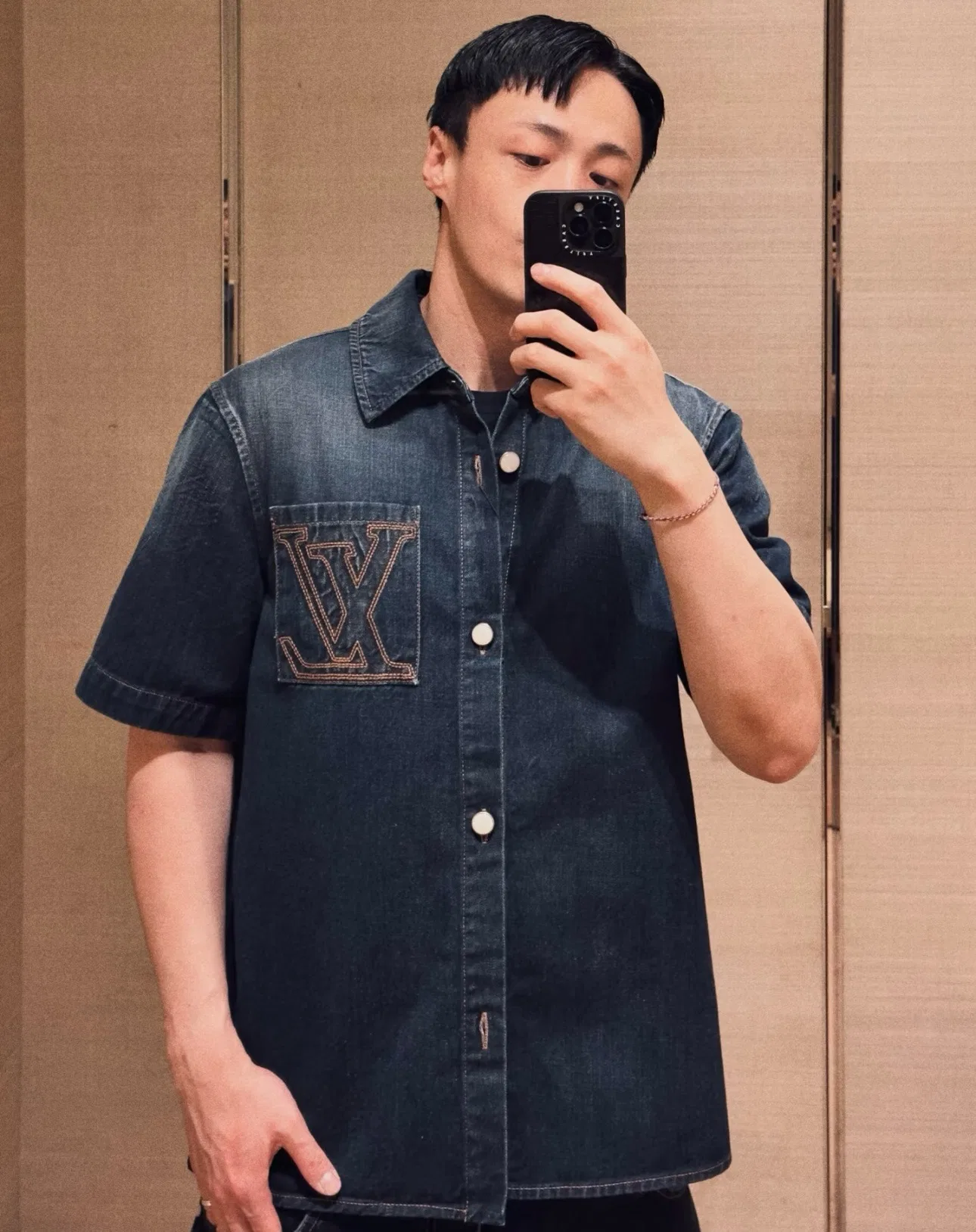LV 27FW CDJLKMW 018 데님반팔셔츠 14