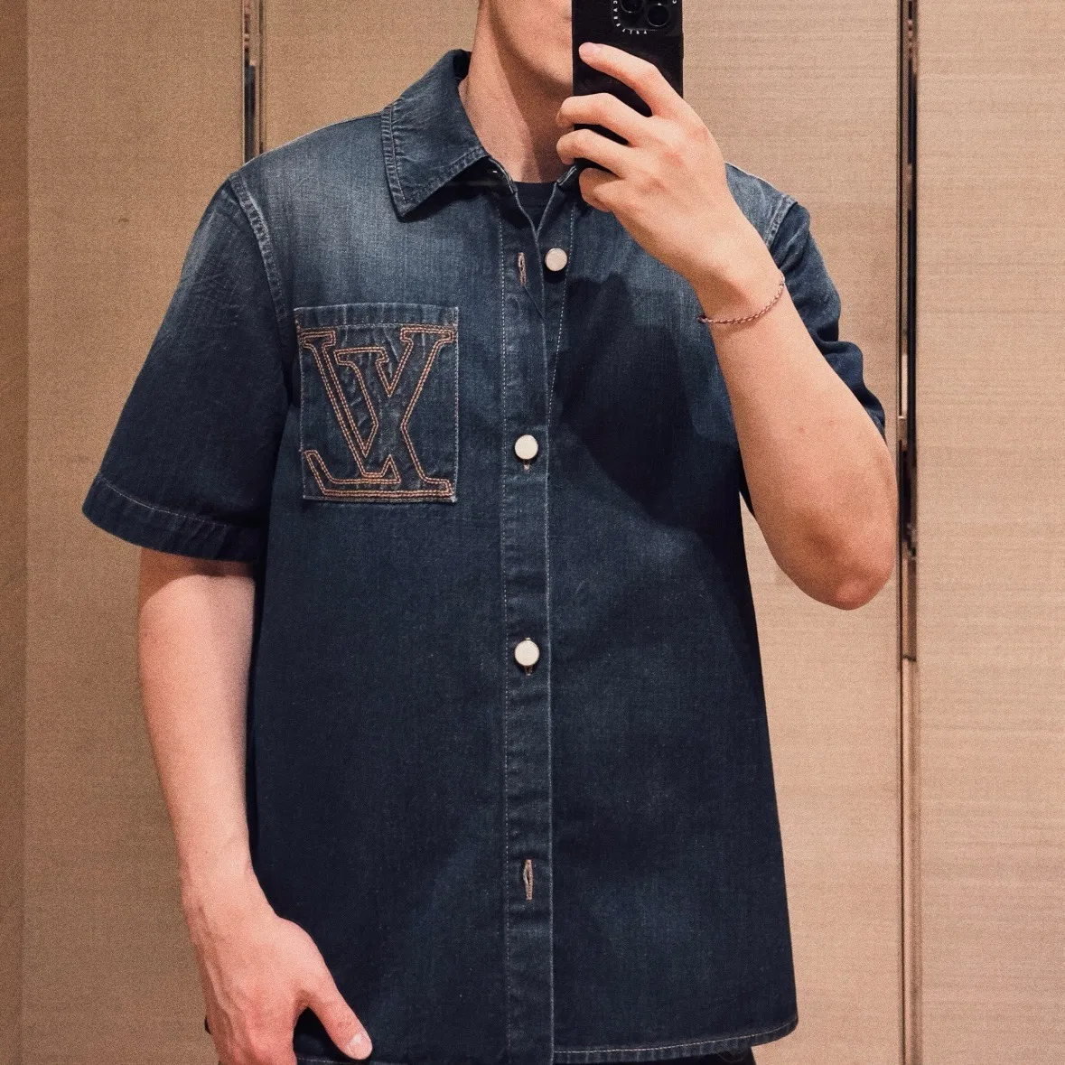 LV 27FW CDJLKMW 018 데님반팔셔츠 15