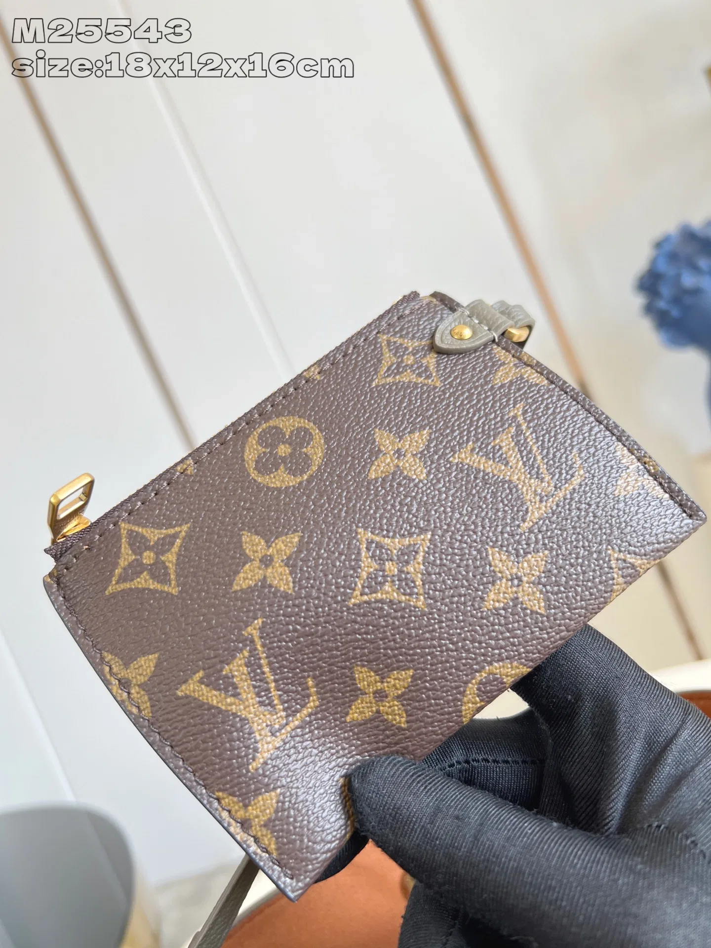 LV 27FW EJMGZXH 001 버킷백 57