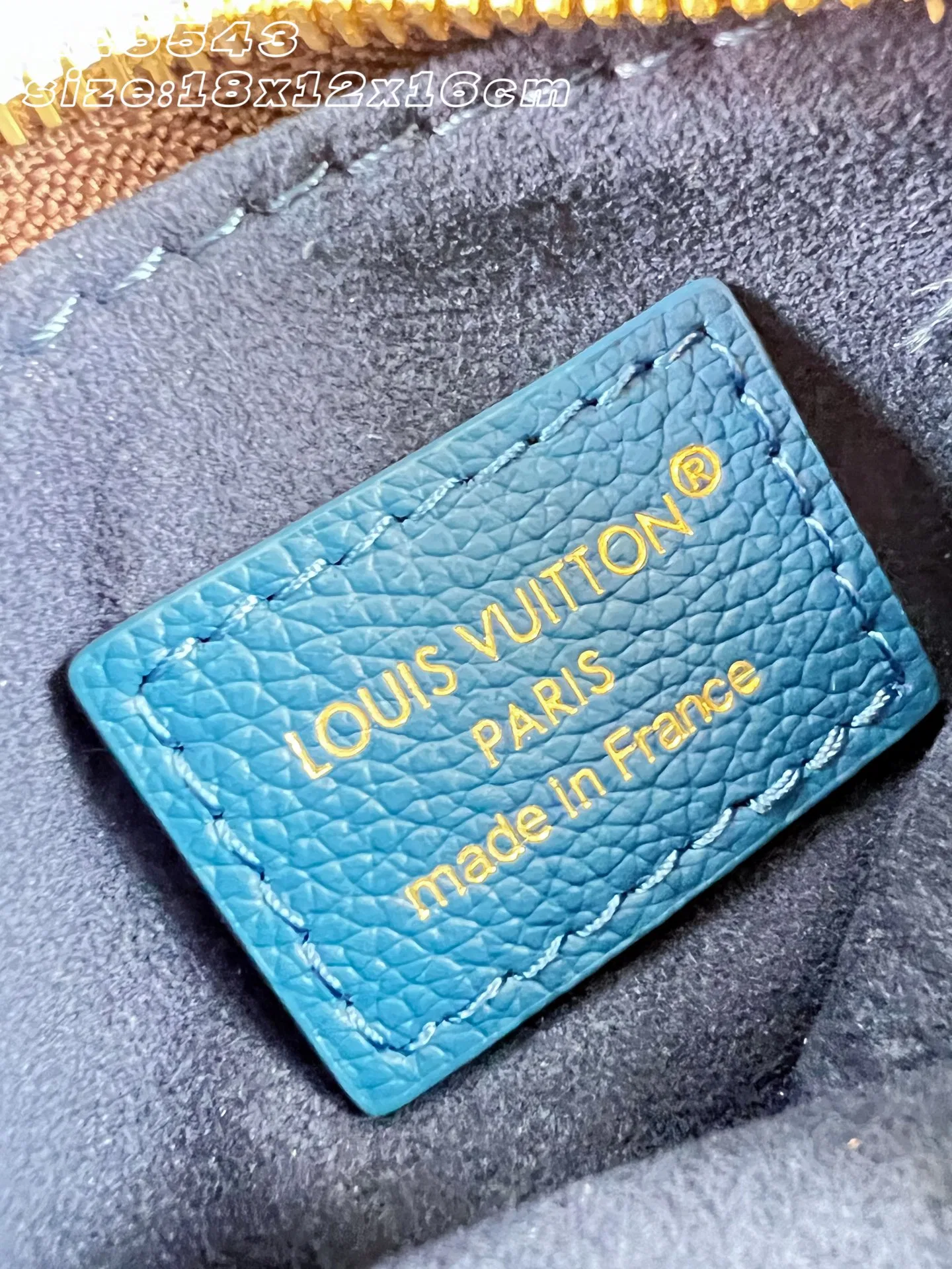LV 27FW EJMGZXH 001 버킷백 77