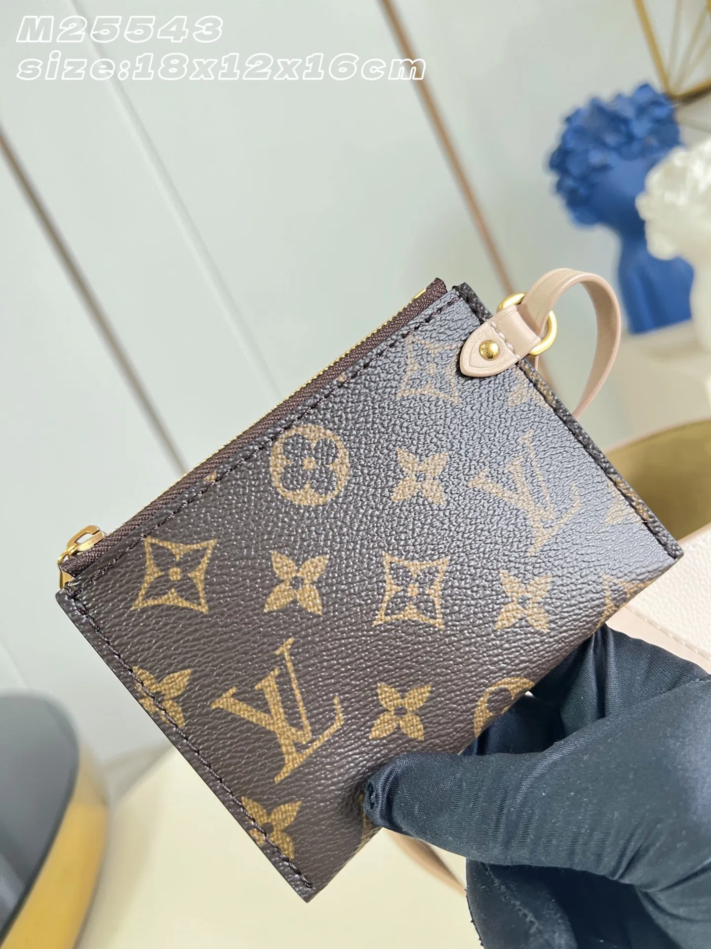 LV 27FW EJMGZXH 001 버킷백 91