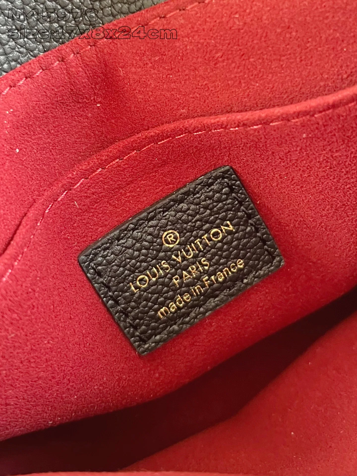 LV 27FW EJMGZXH 002 숄더백 9