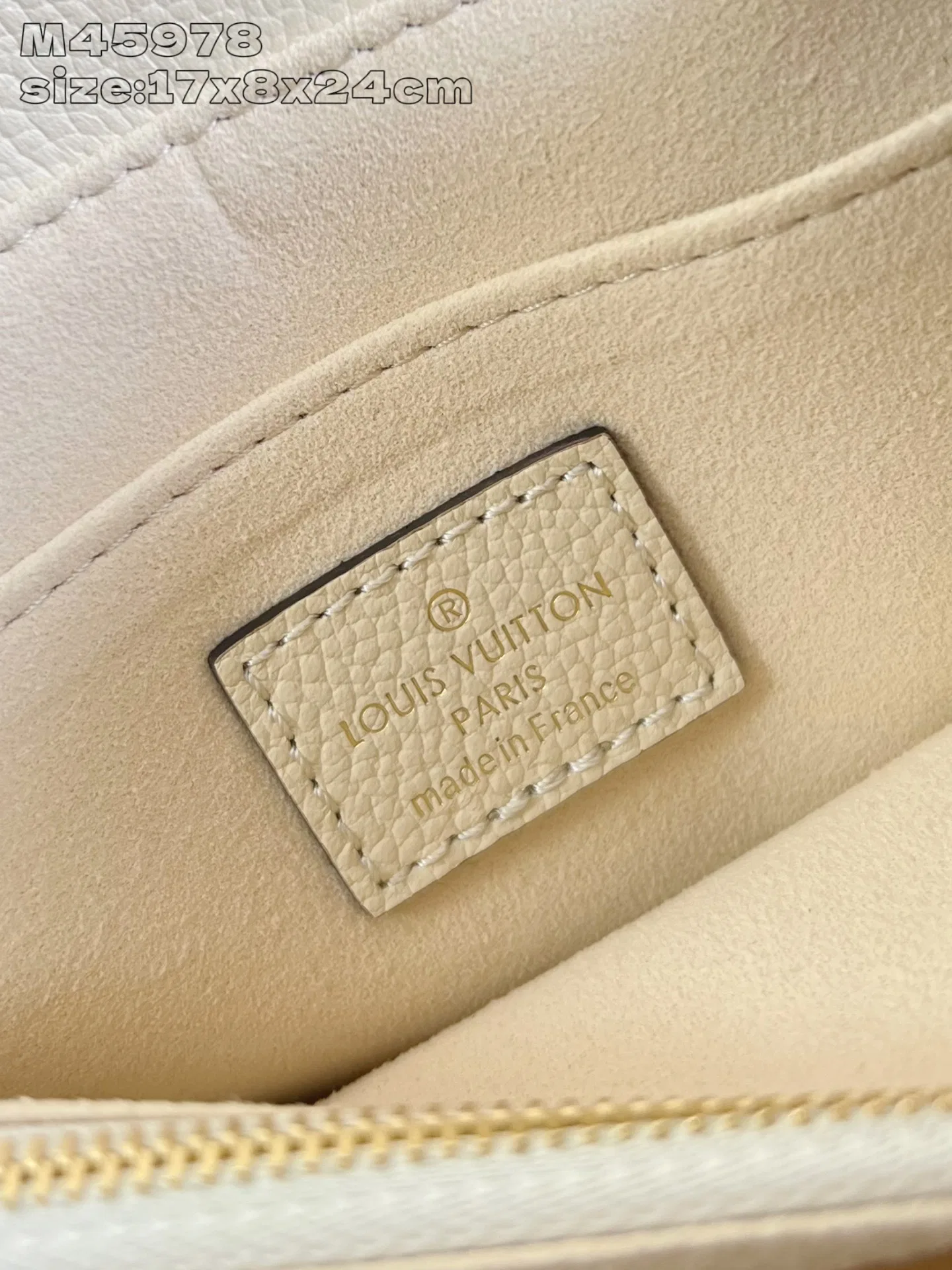 LV 27FW EJMGZXH 002 숄더백 39