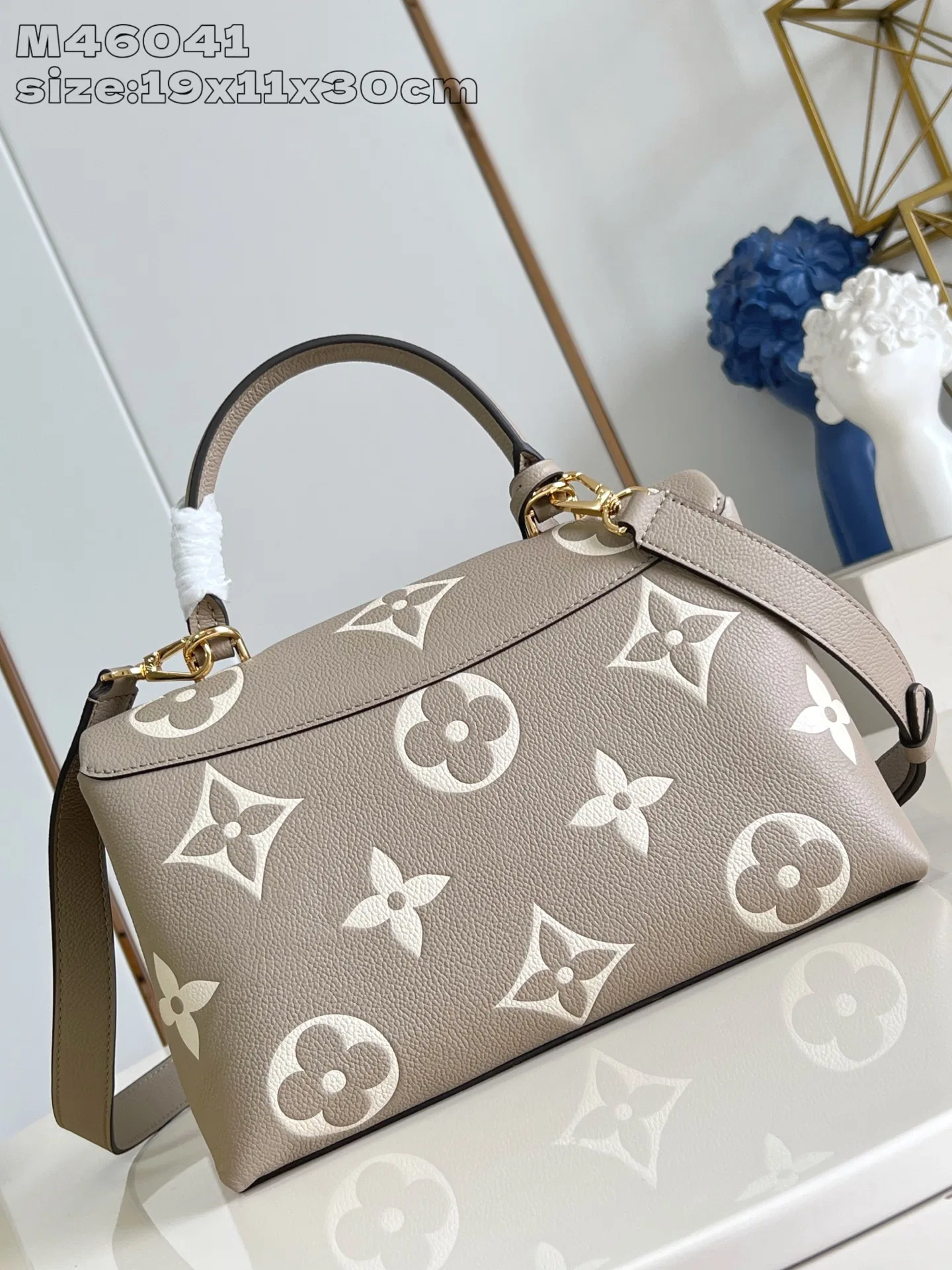 LV 27FW EJMGZXH 002 숄더백 46