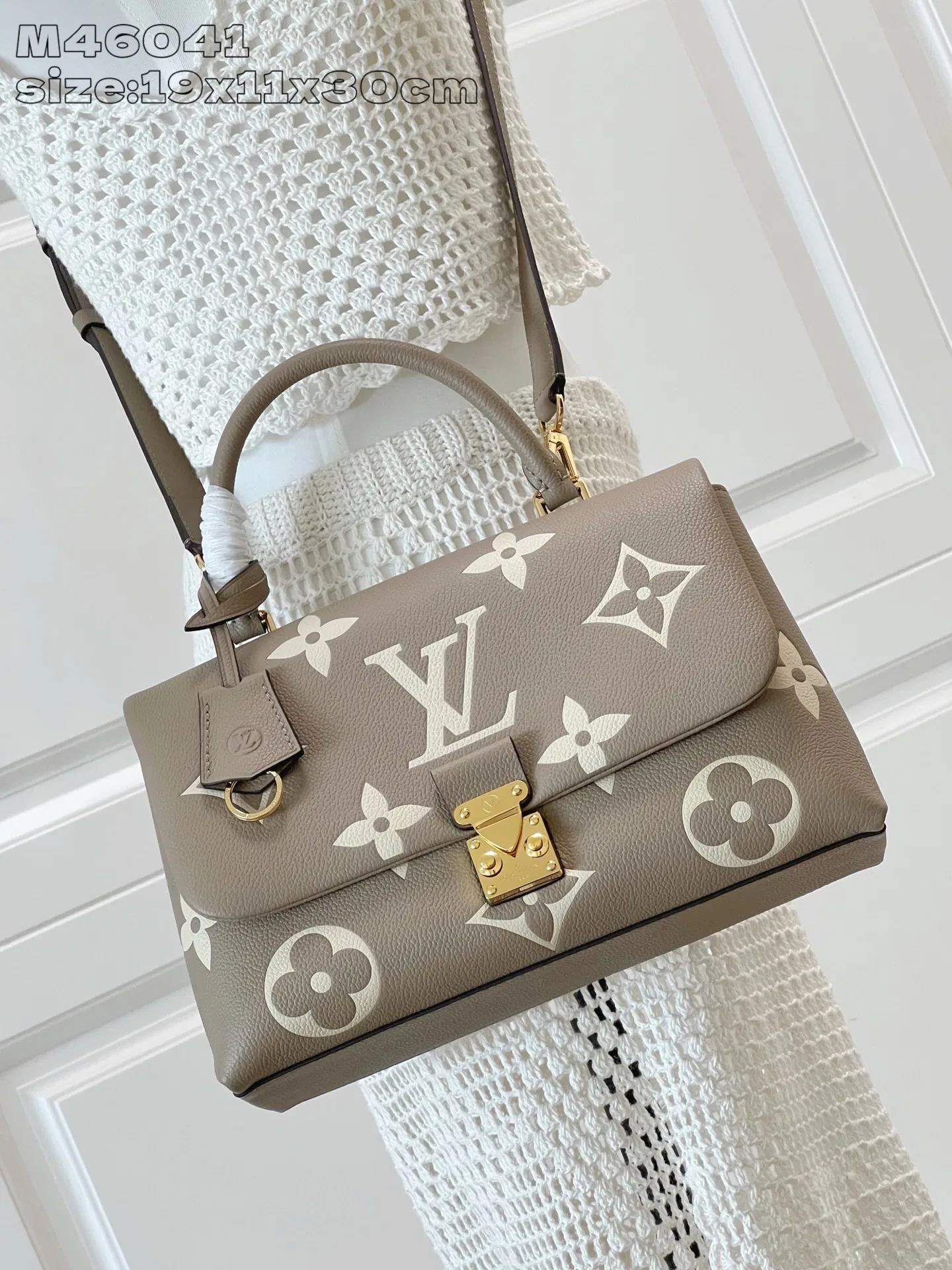 LV 27FW EJMGZXH 002 숄더백 51