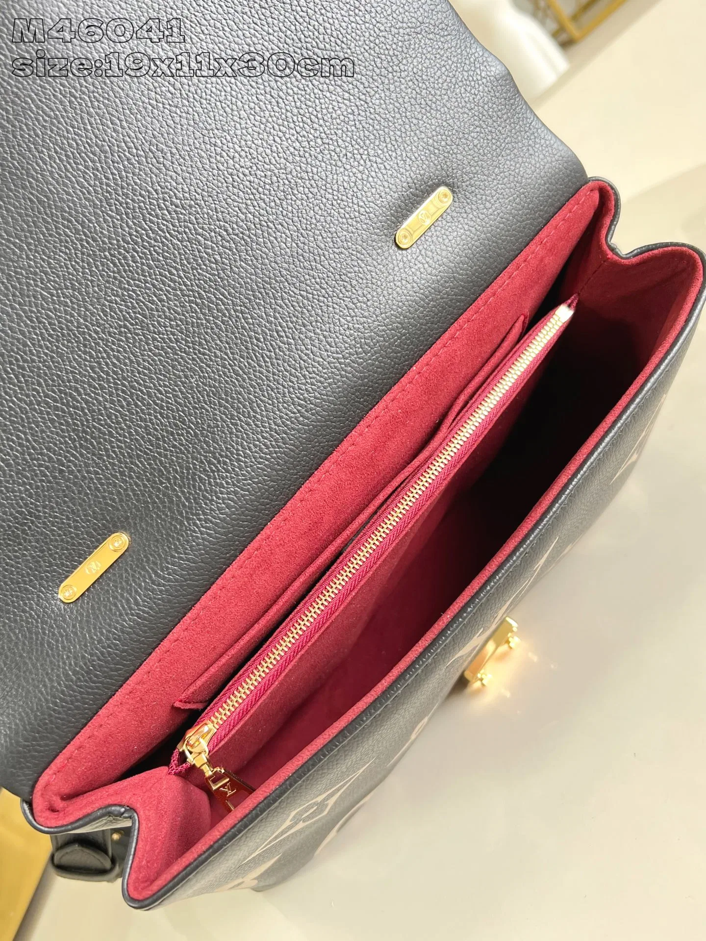 LV 27FW EJMGZXH 002 숄더백 59