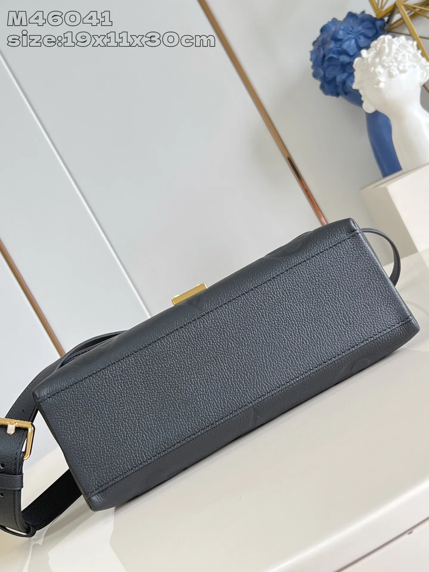 LV 27FW EJMGZXH 002 숄더백 67