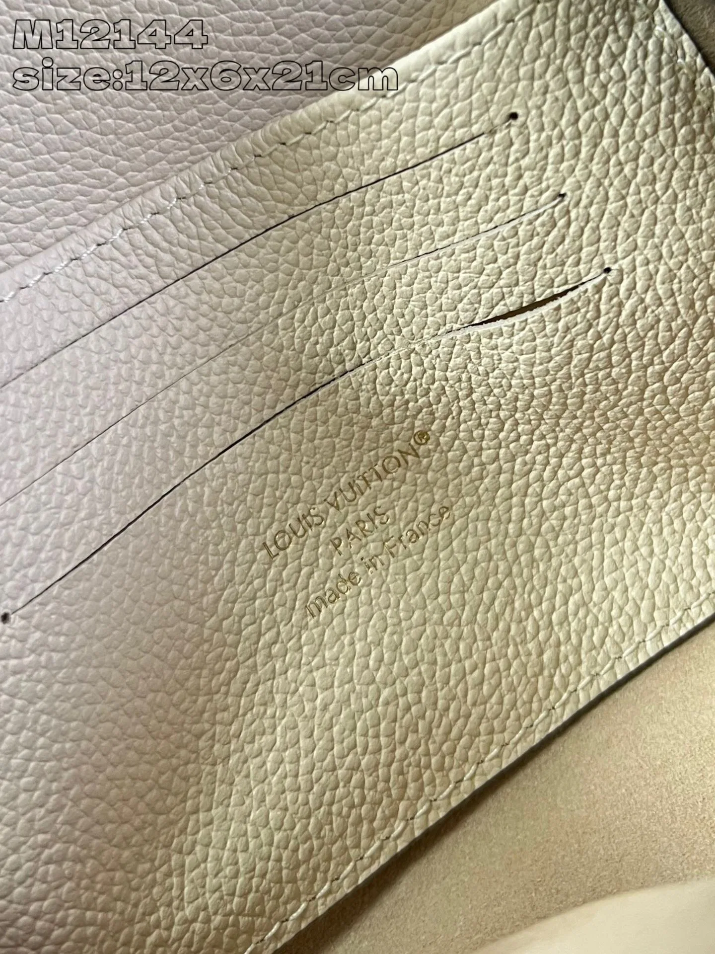 LV 27FW EJMGZXH 003 숄더백 12