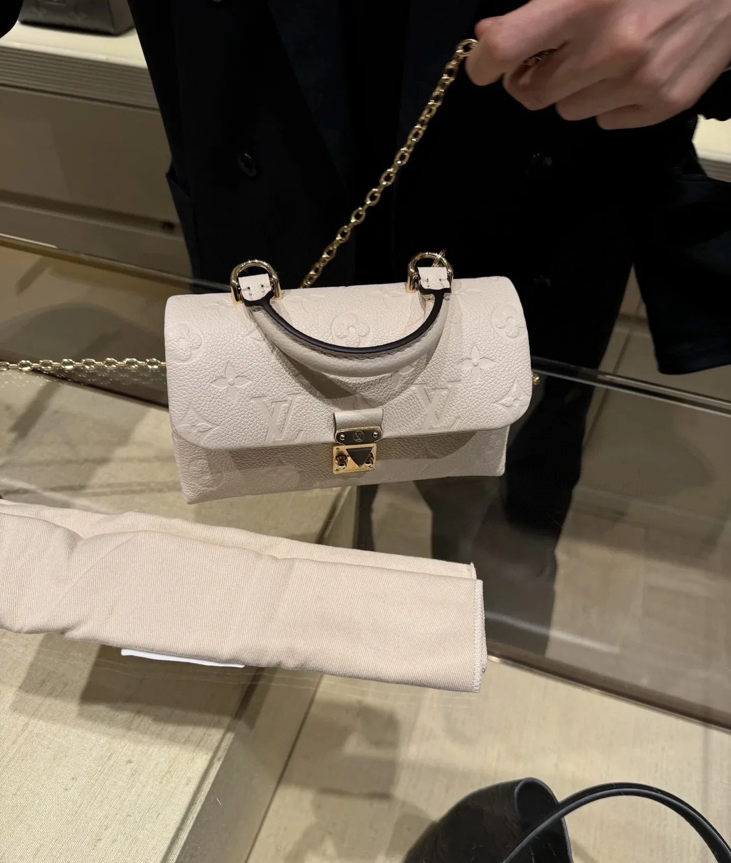 LV 27FW EJMGZXH 003 숄더백 25